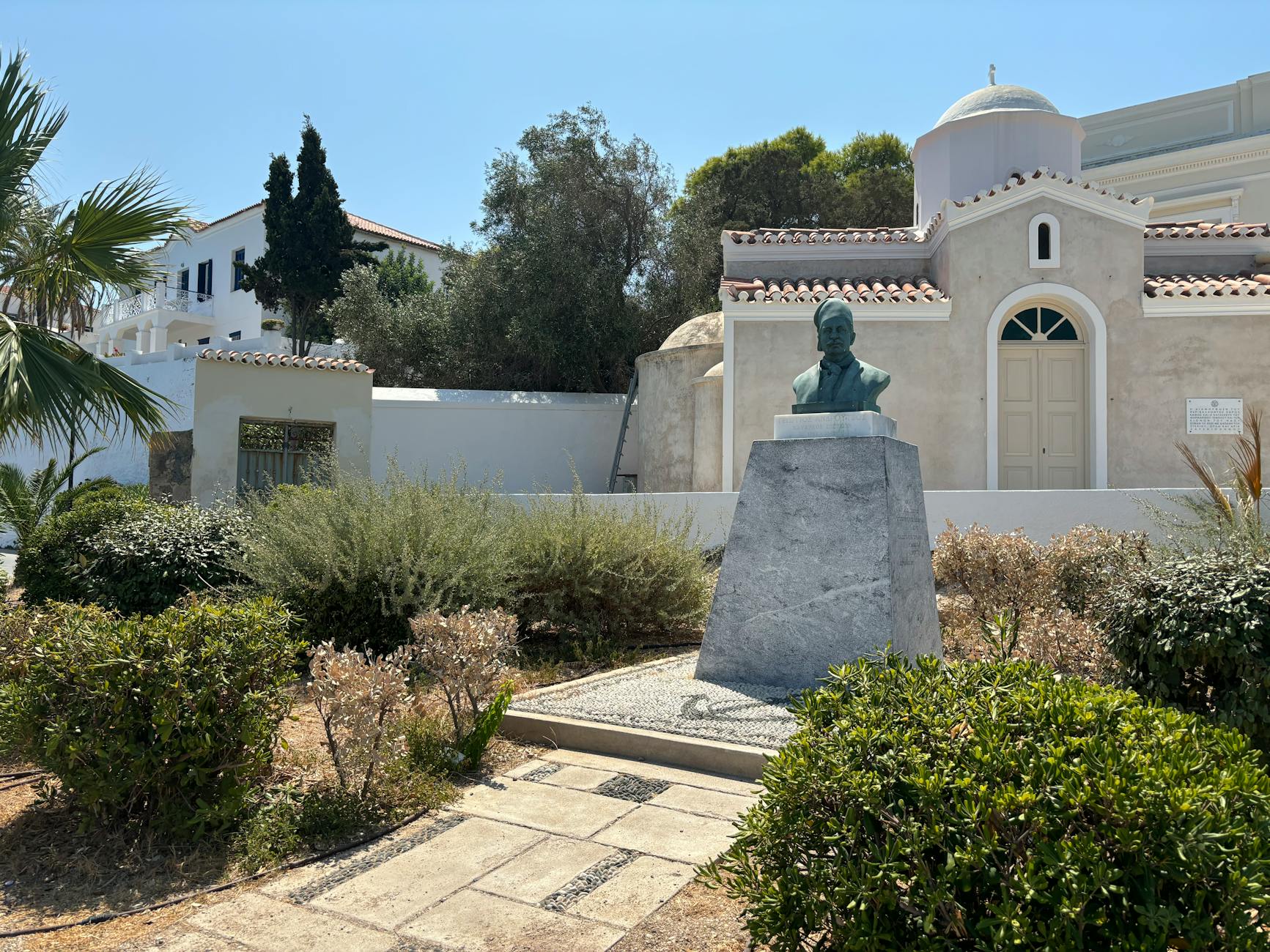 Popular sights in Spetses Landmarks in Spetses