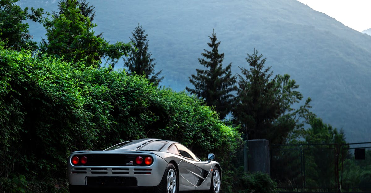 Профессиональные студийные фотографии автомобилей