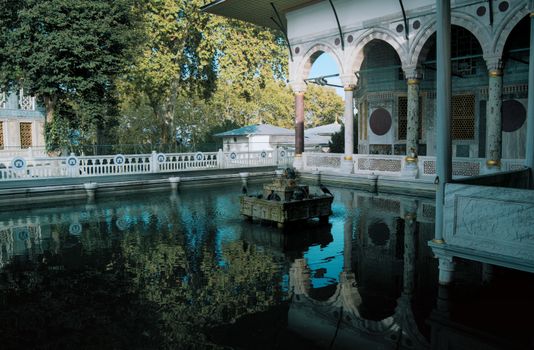 Topkapı Palace with a historian — Istanbul