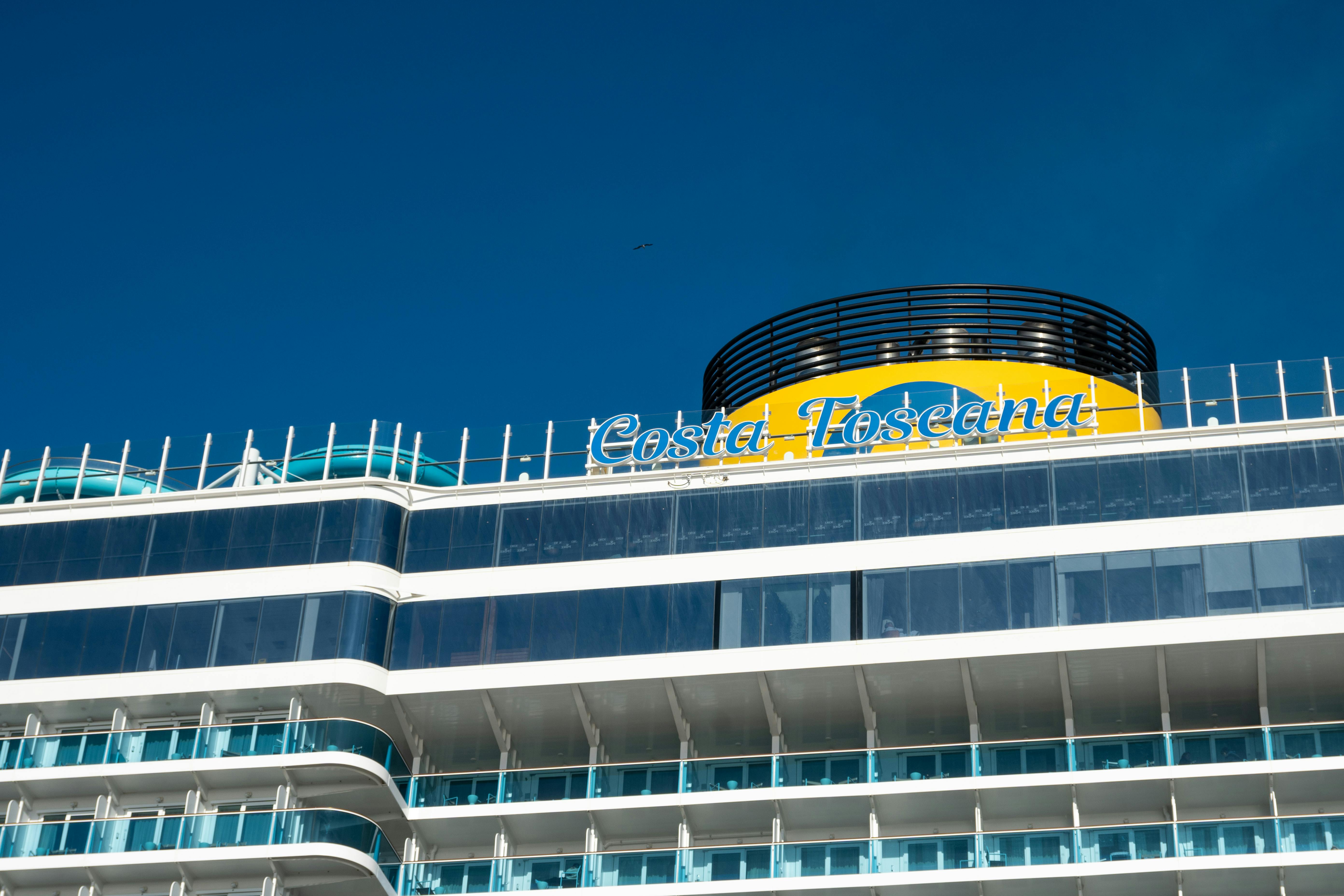Elderly Cruise Passenger Dies After Plunging Off Pier on Mobility Scooter, Hitting Head on Hull of Ship: Police — Photo by Bi