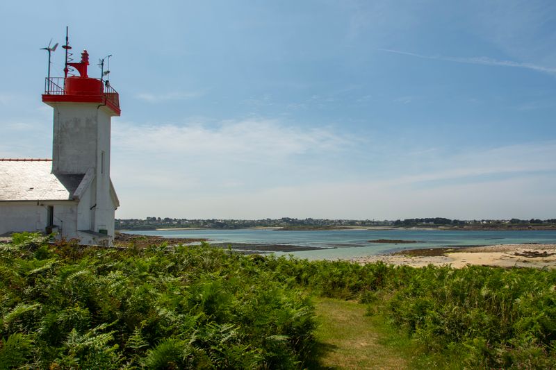 Phare sur la côte verte près d'Hennebont, Morbihan