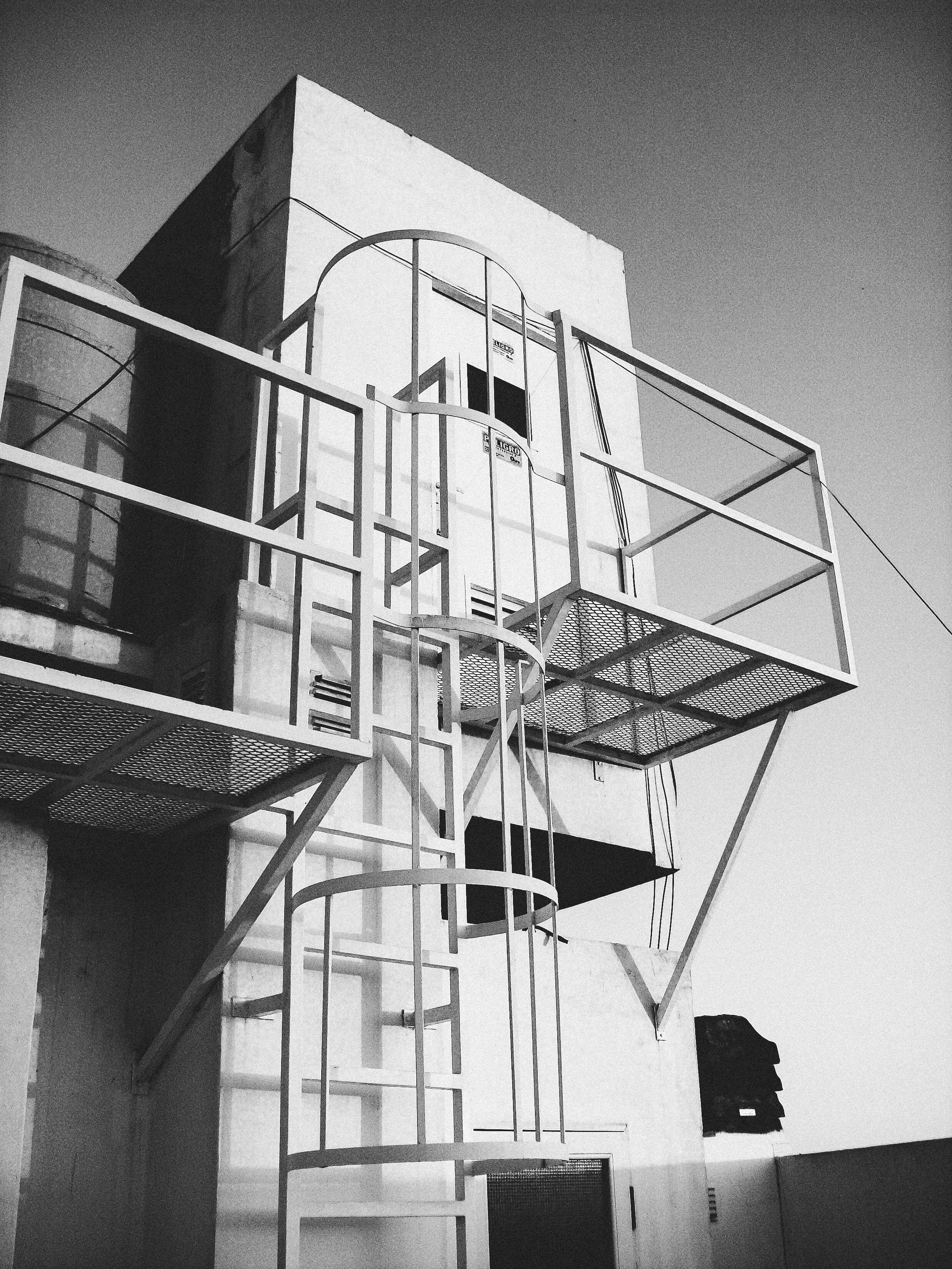 Modern Metal Staircase on Urban Building · Free Stock Photo - Urban Design Metal Staircase