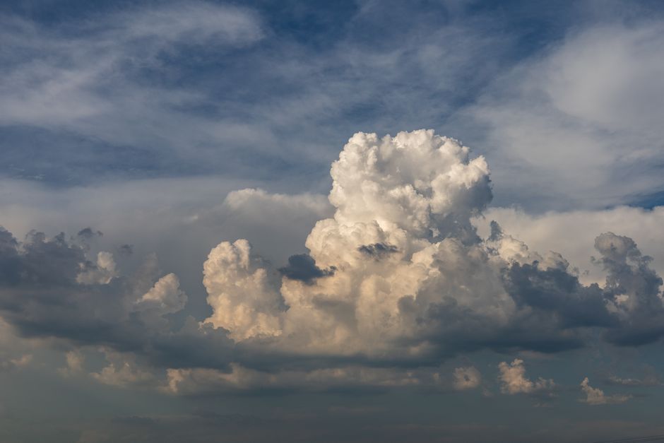 Bilbao y Donostia bajo alerta: Tormentas eléctricas esperadas esta tarde