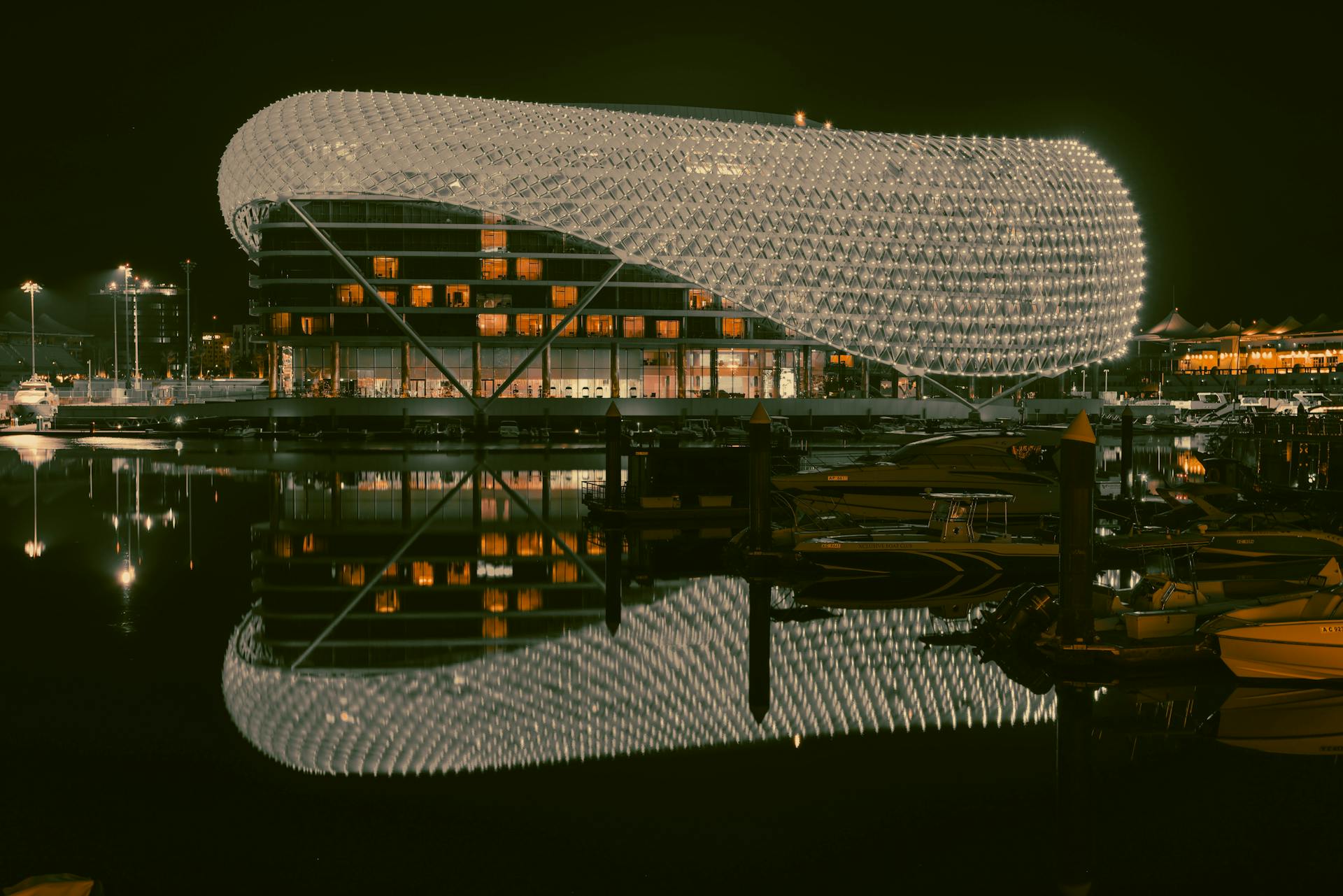 W Hotel  Yas Marina , Abu Dhabi