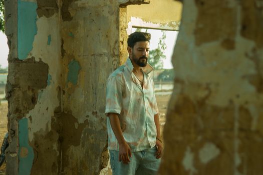 Vicky Kaushal's Gritty 'Love & War' Poster Sparks Trade Frenzy