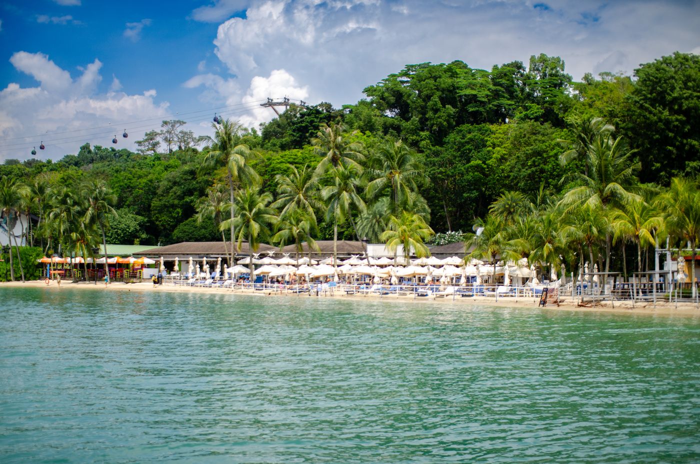 Tropikalny resort przy plaży