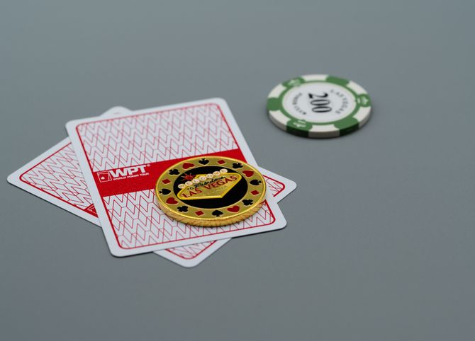 Online Casino: Spielautomaten und Live-Spiele im Überblick