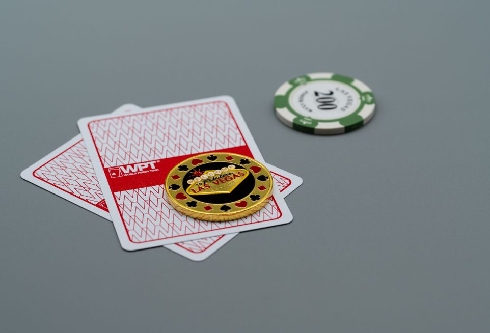 Online Casino: Spielautomaten und Live-Spiele im Überblick