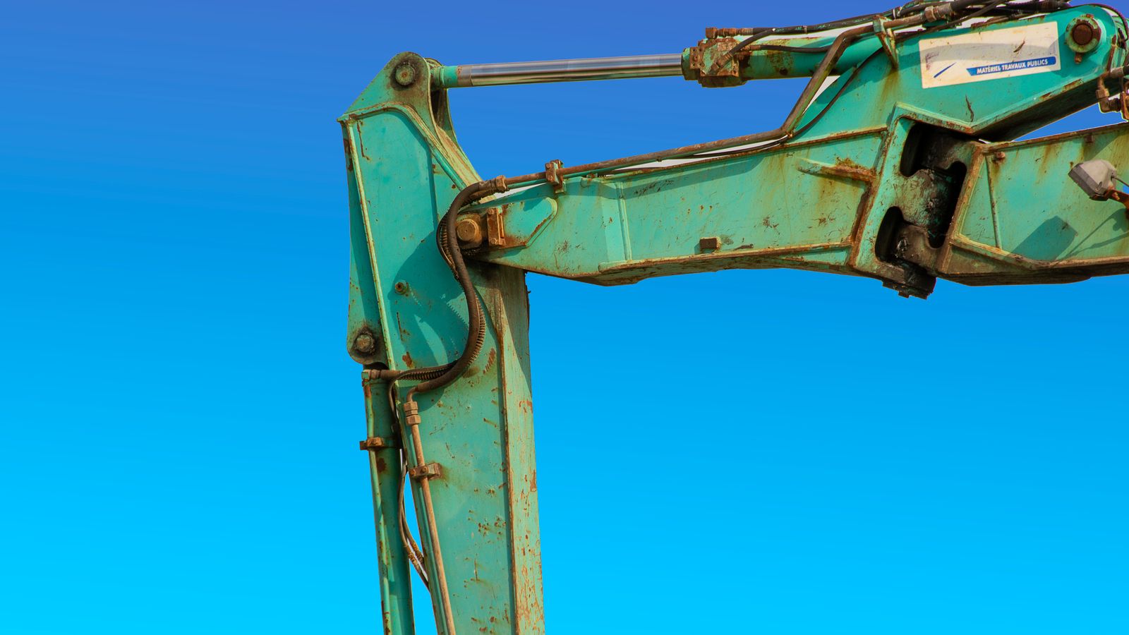 Heavy Equipment and Machinery Supply service by Manpasand Enterprises