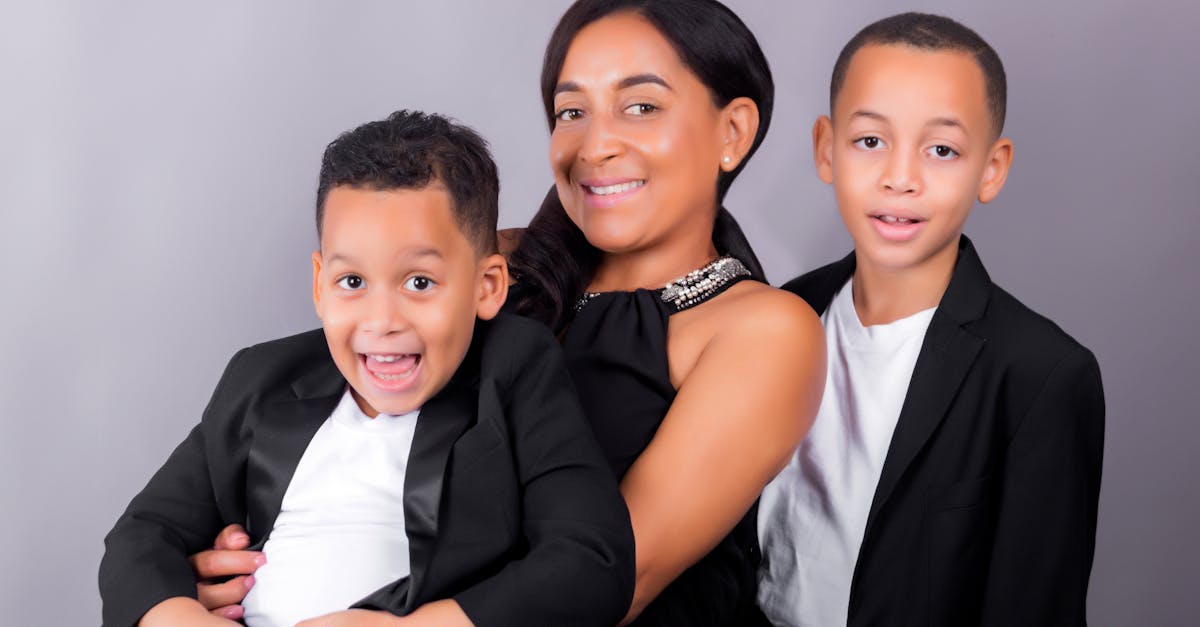 How to Foster Teamwork with Family Projects