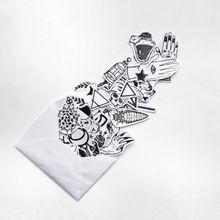 Craft paper stickers, photo by Florencia Ceruti on Pexels