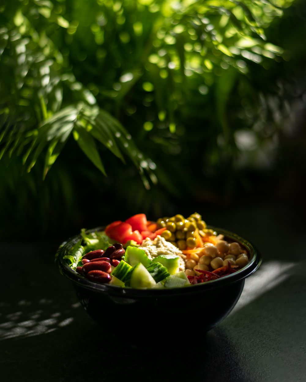 Limonlu nohut salatası