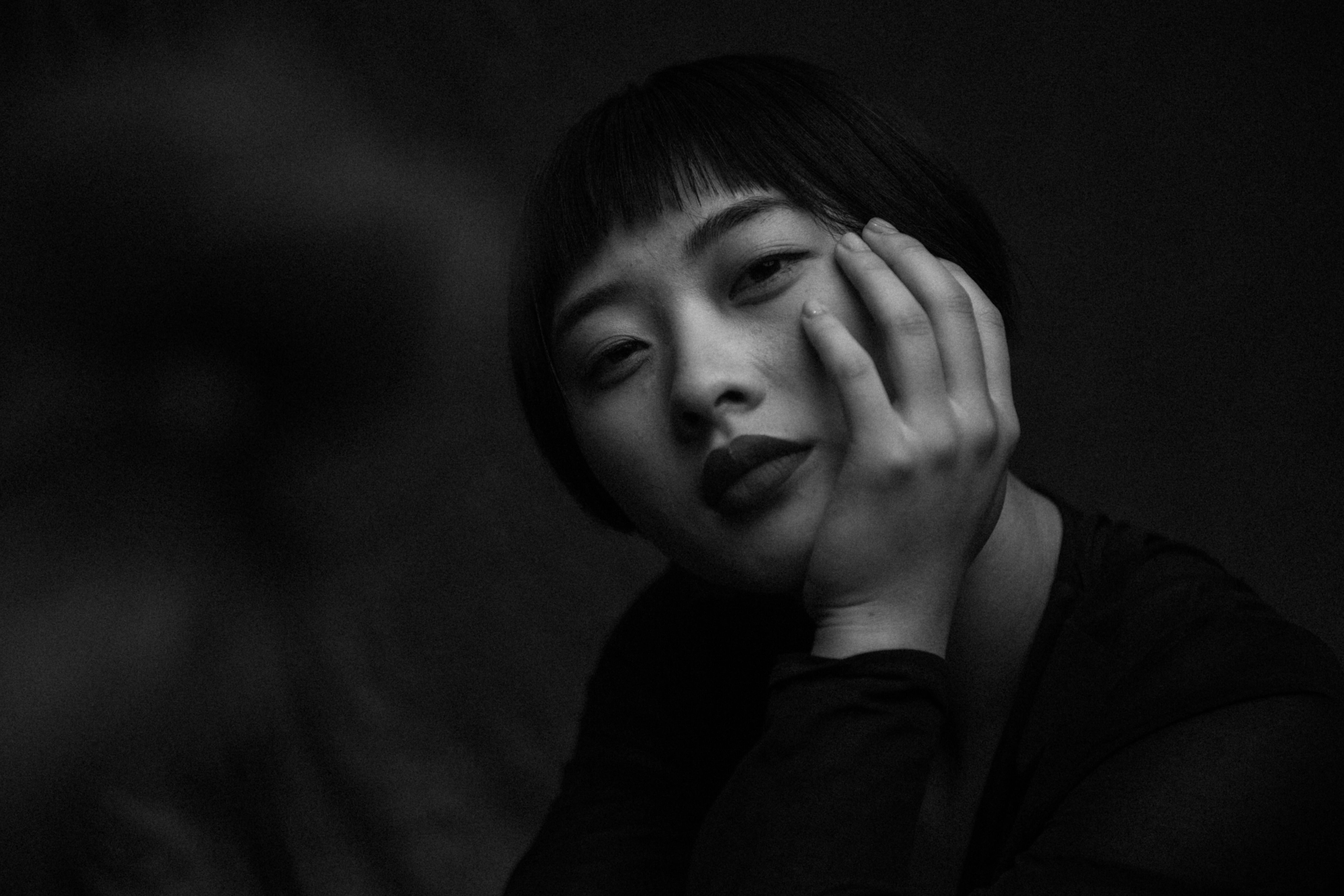 Black and White Portrait of a Contemplative Woman · Free Stock Photo