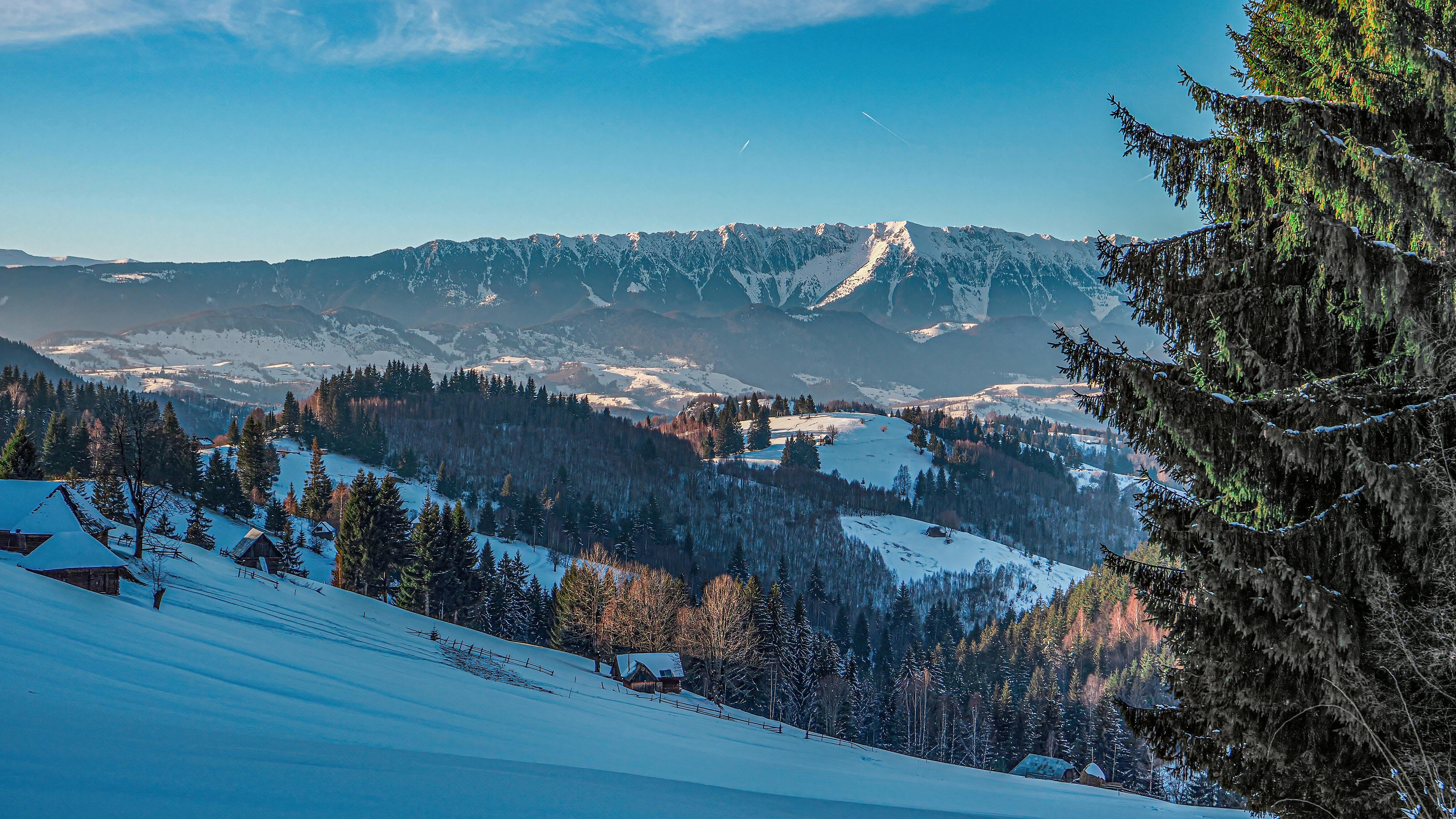 Top destinații de vizitat în apropierea Brașovului, pe tot parcursul anului