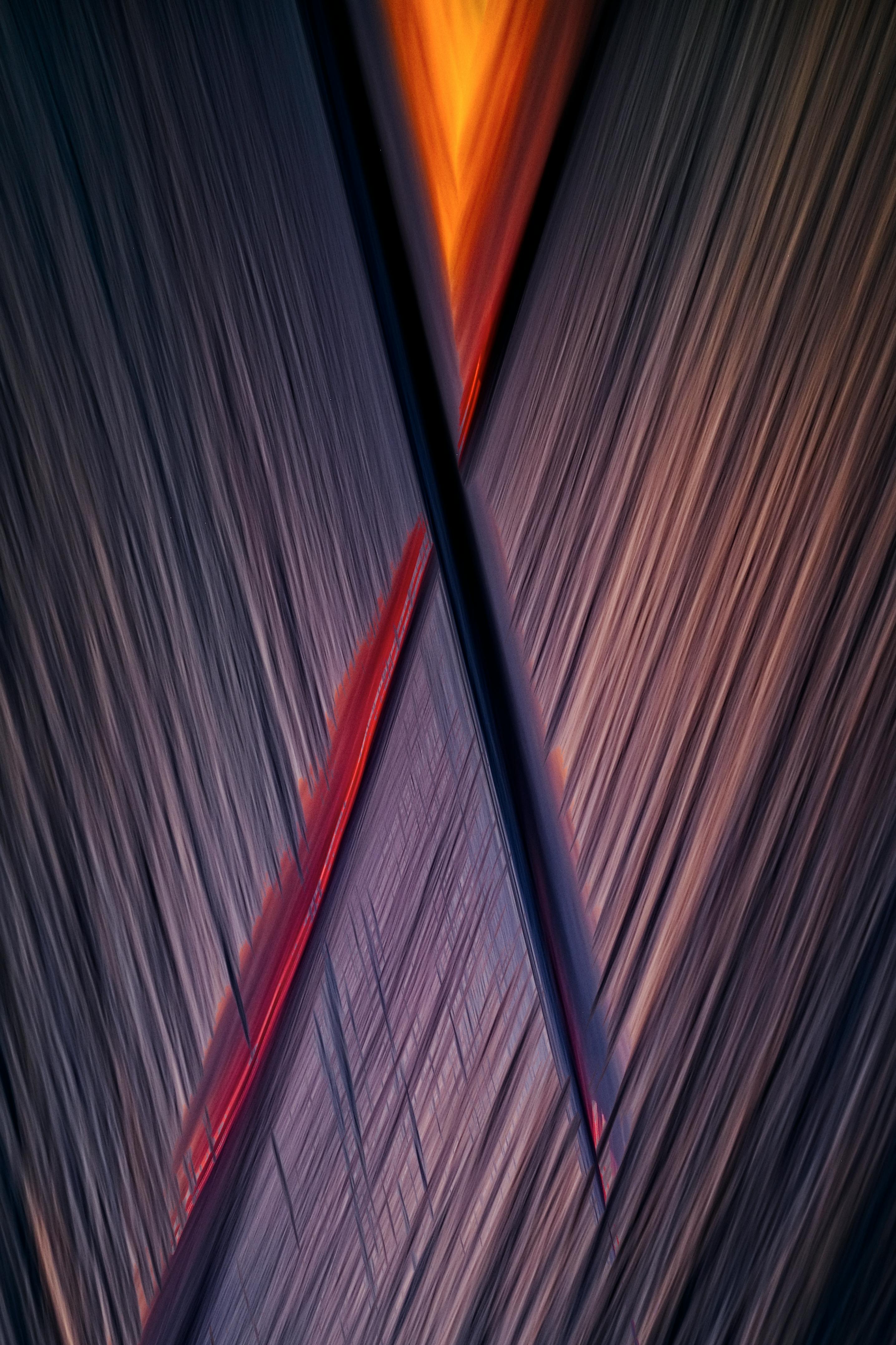 grátis Padrões de luz geométricos abstratos, modernos e complexos, com cores vibrantes e designs ousados. Foto profissional