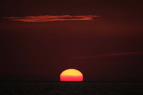 Gratis lagerfoto af bagbelyst, himmel, morgengry