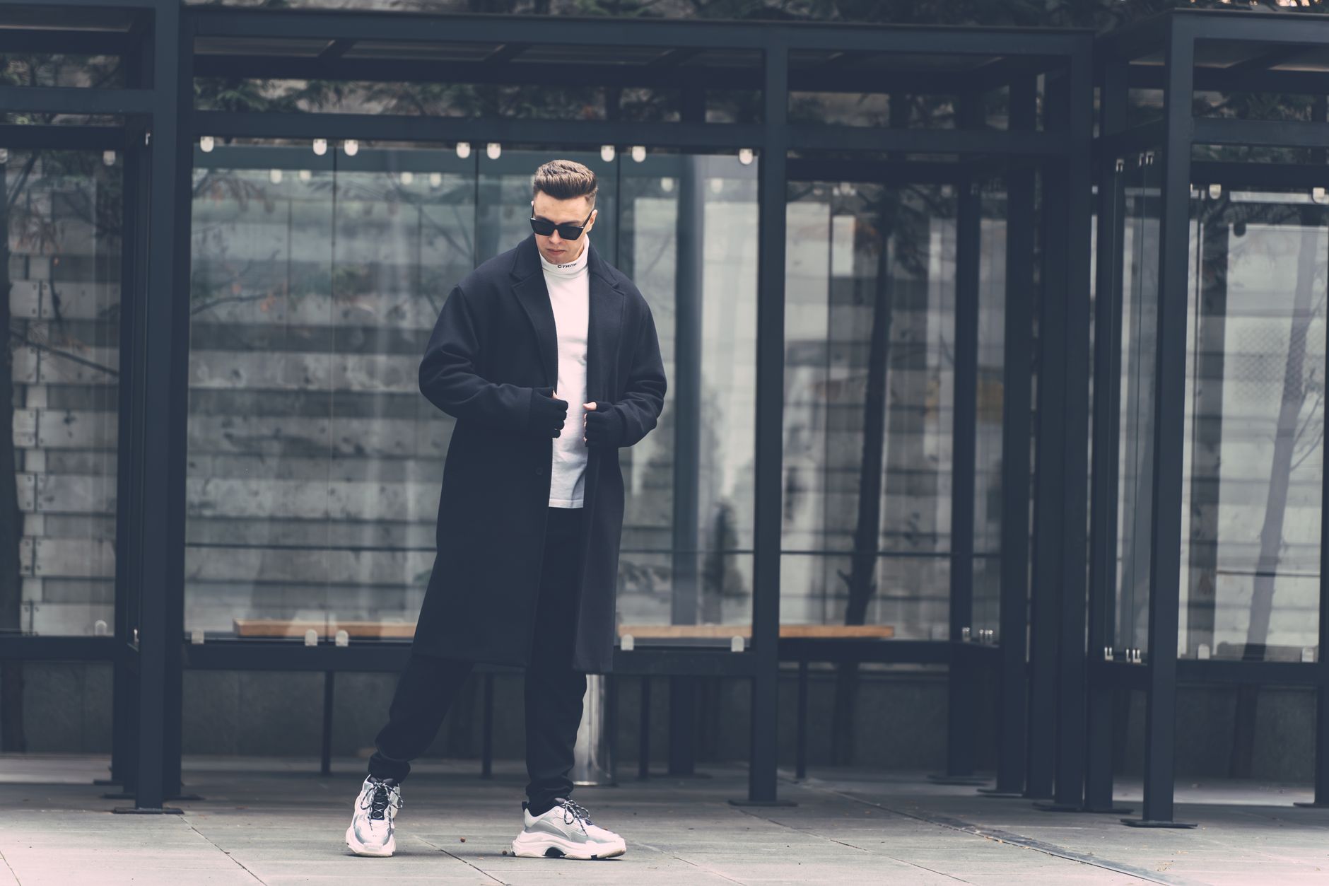 Tenue d’automne pour homme : quels vêtements et accessoires choisir ?