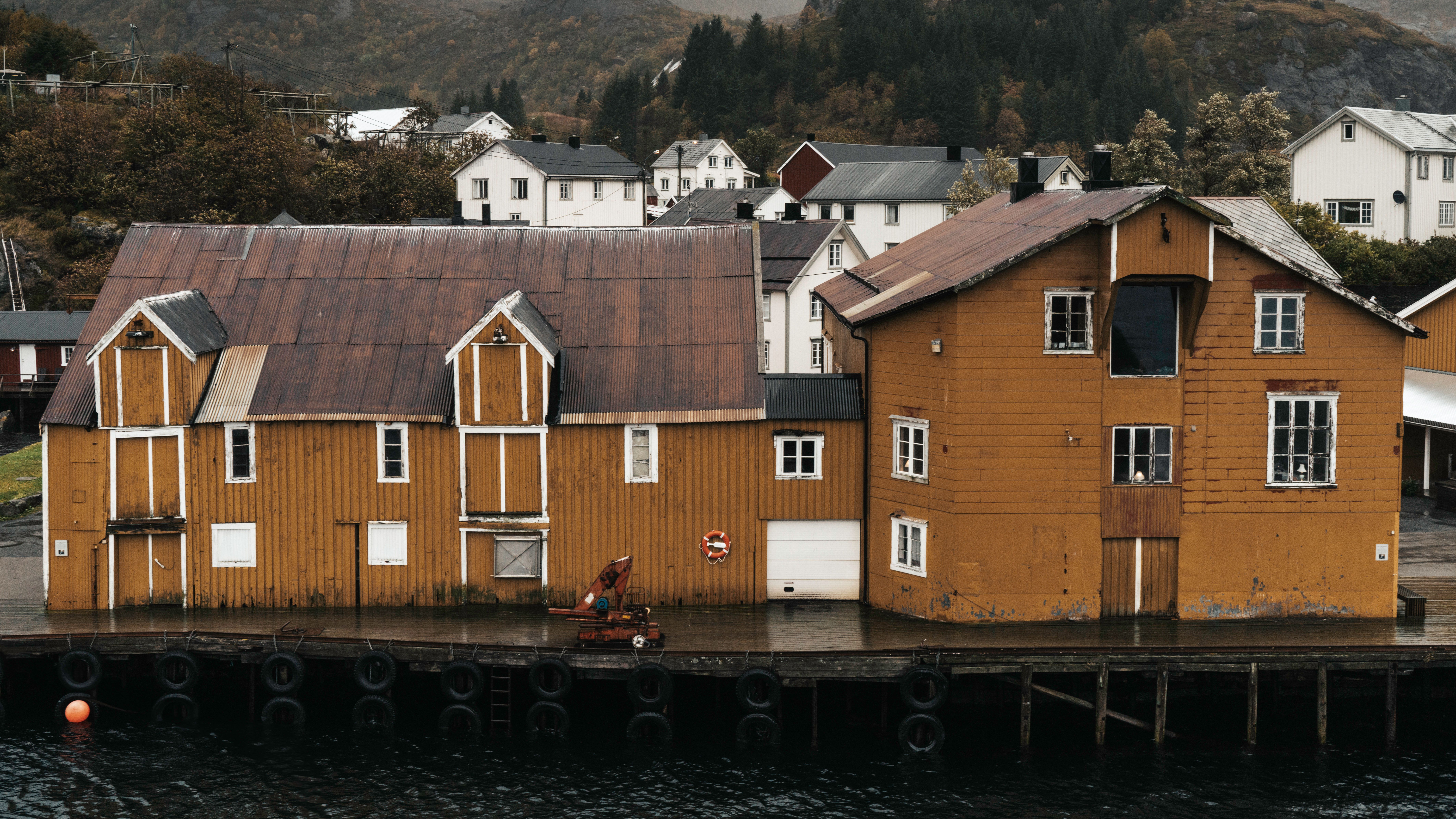 Southowram — professional movers carrying furniture on a house move