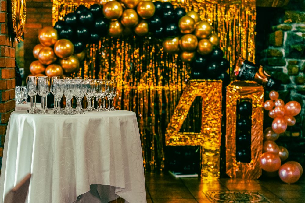 Décor de fête doré