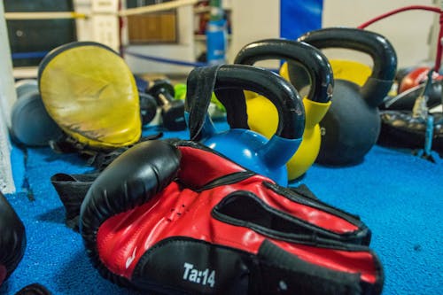 Free stock photo of boxing glove, boxing gloves, boxing gym
