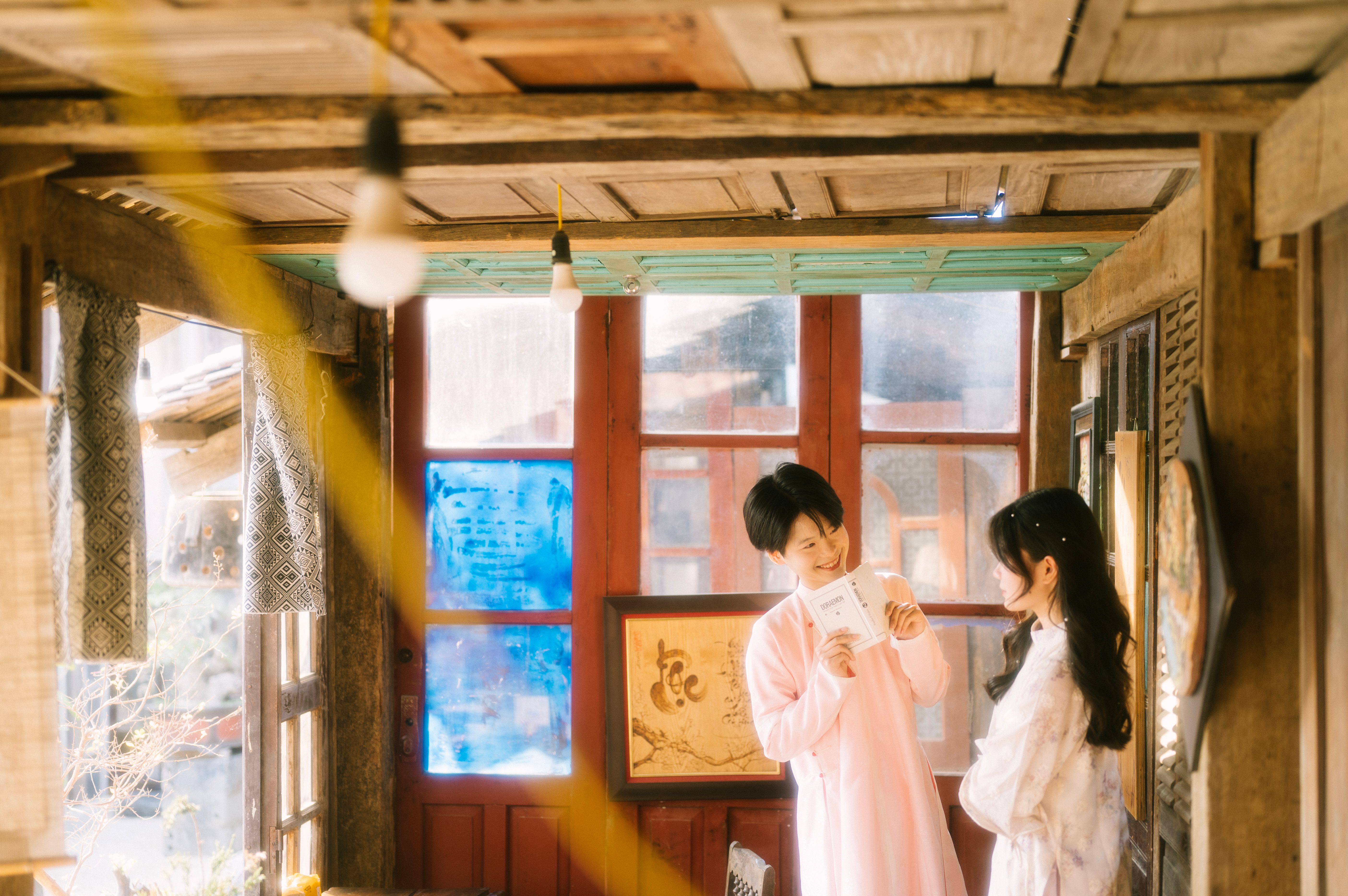 Charming traditional Vietnamese decor with a young couple enjoying a relaxed mom