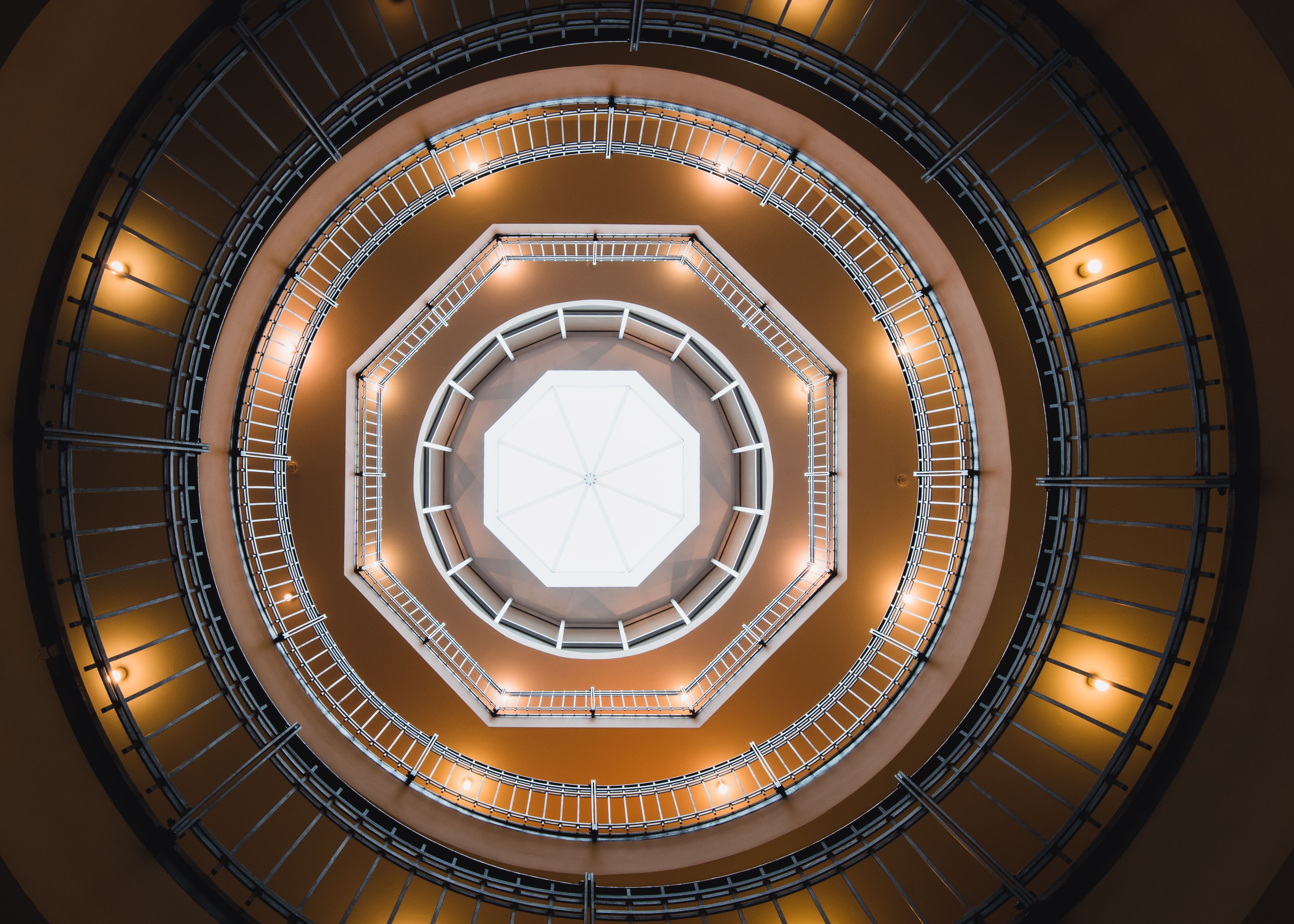 Governance and risk management — Photo by Wolfgang Weiser on Pexels