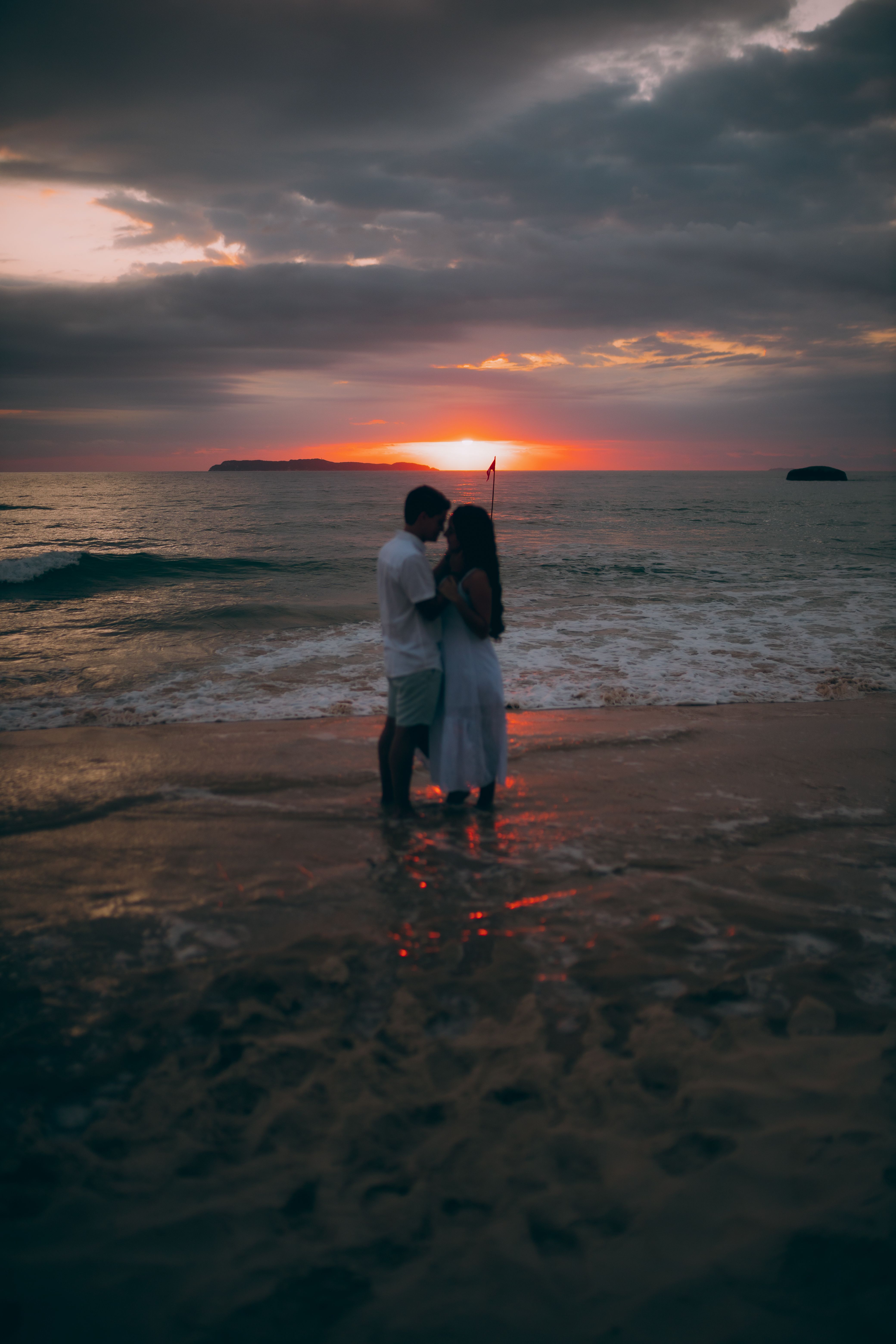How tech-free evenings couples fits into a real week