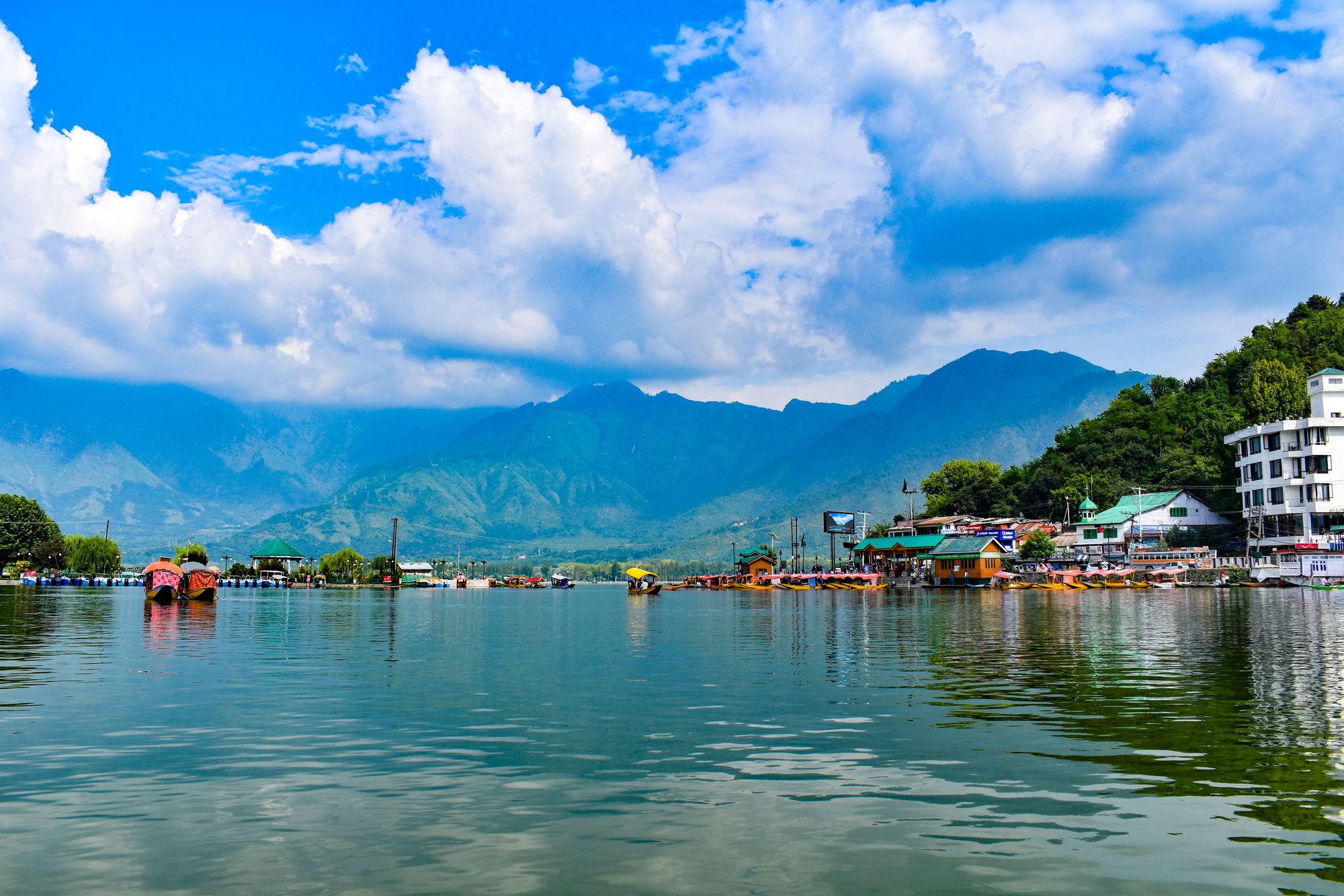 Kashmir Leisure