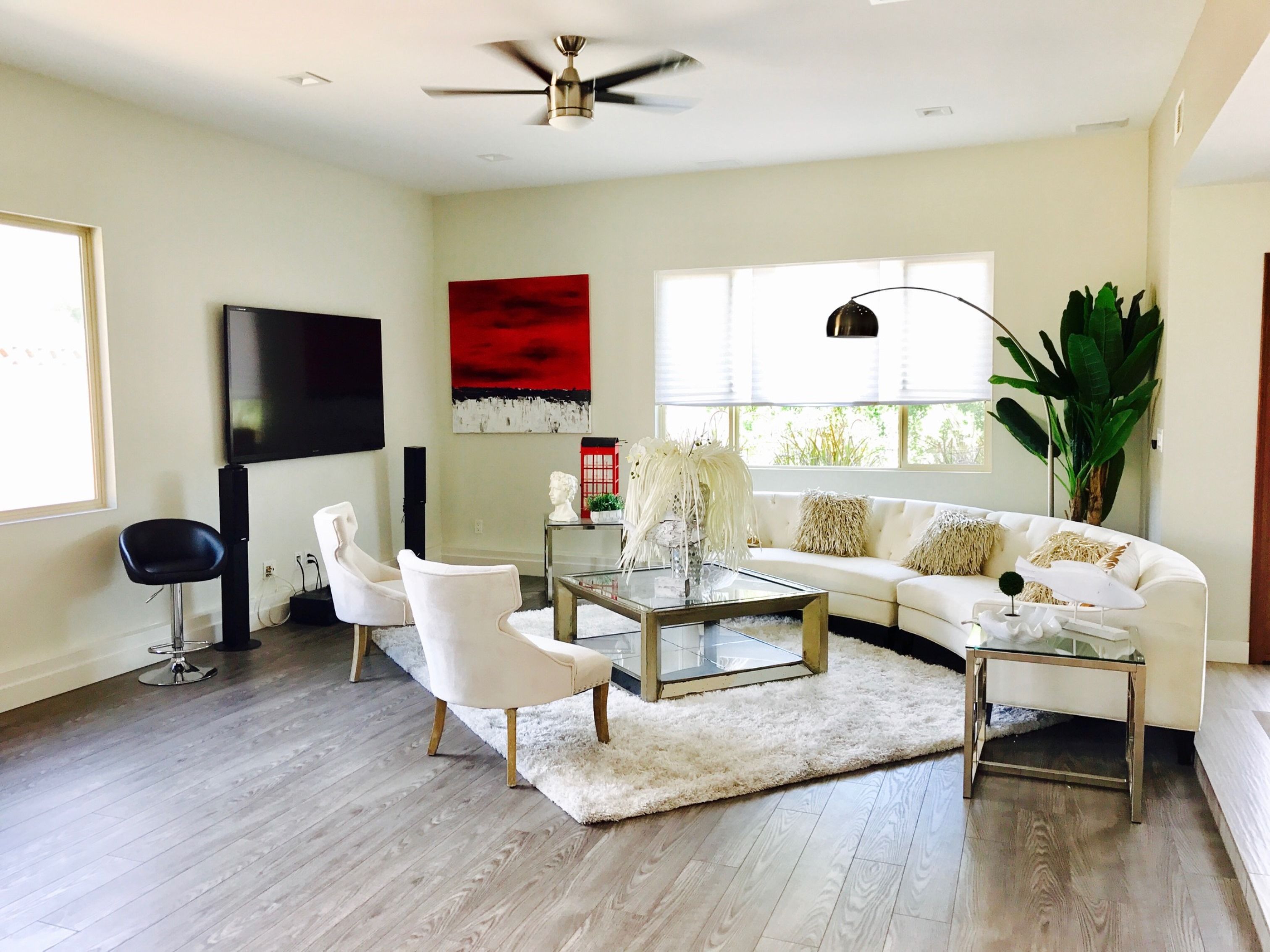 Bright, clean and healthy Australian living room — mold-free home restored by CLC Restore