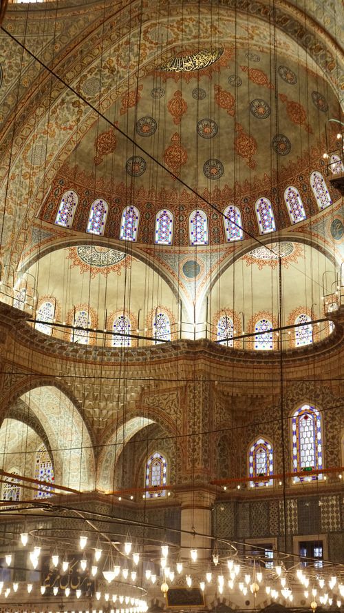Free A detailed view of the stunning interior architecture of Sultan Ahmed Mosque, Istanbul. Stock Photo