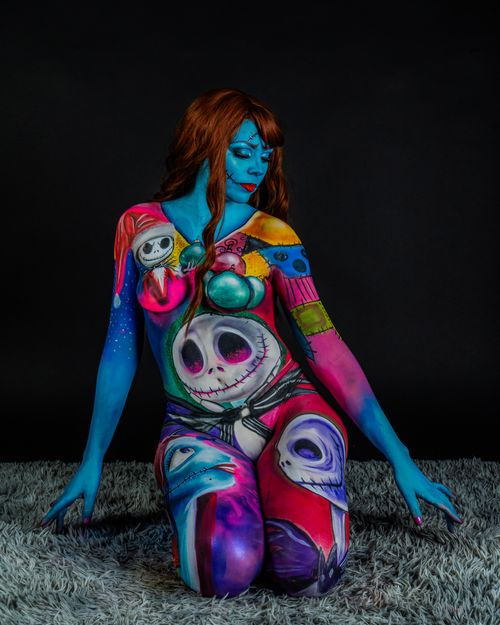 Free Vibrant surreal body paint art captured in Ciudad de México with a fantasy theme. Stock Photo