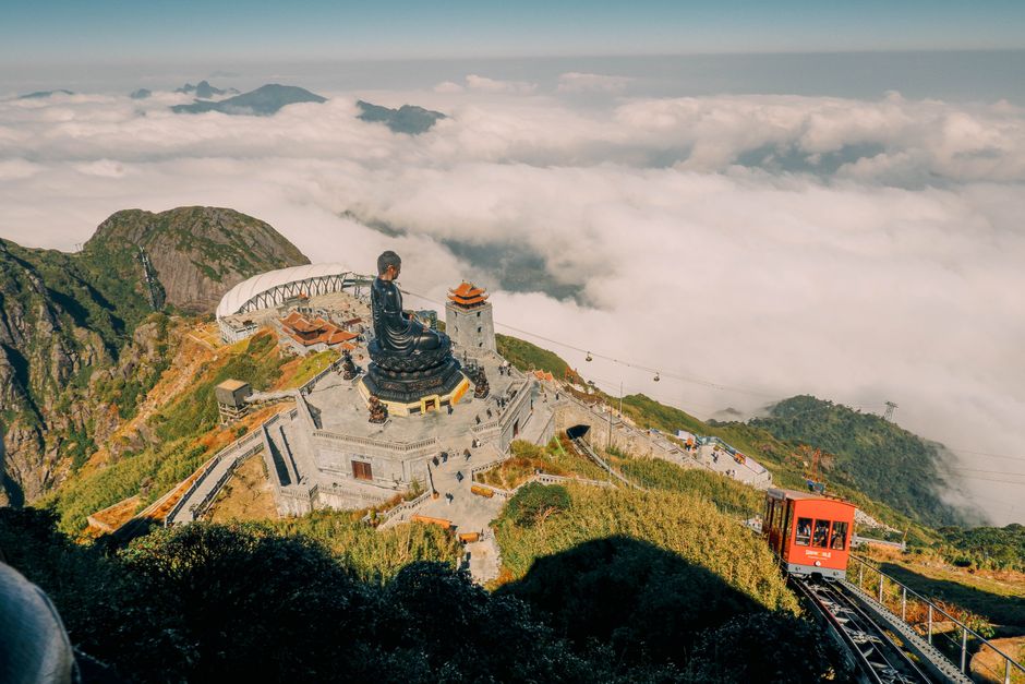 Sapa rizsteraszok túraútvonalai kezdőknek és haladóknak – Fansipan summit Vietnam hiking