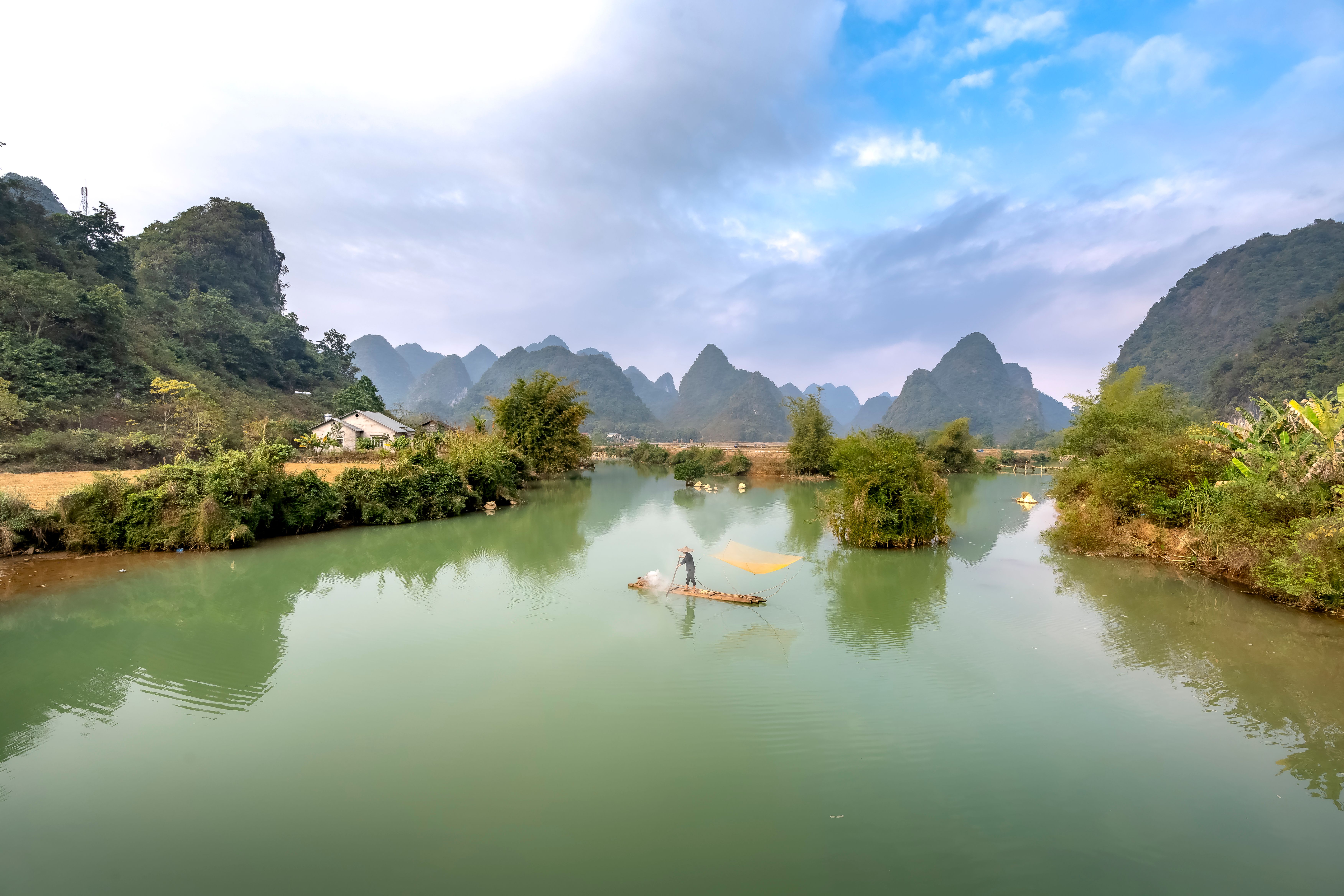 destinasi tersembunyi di vietnam yang belum ramai turis
