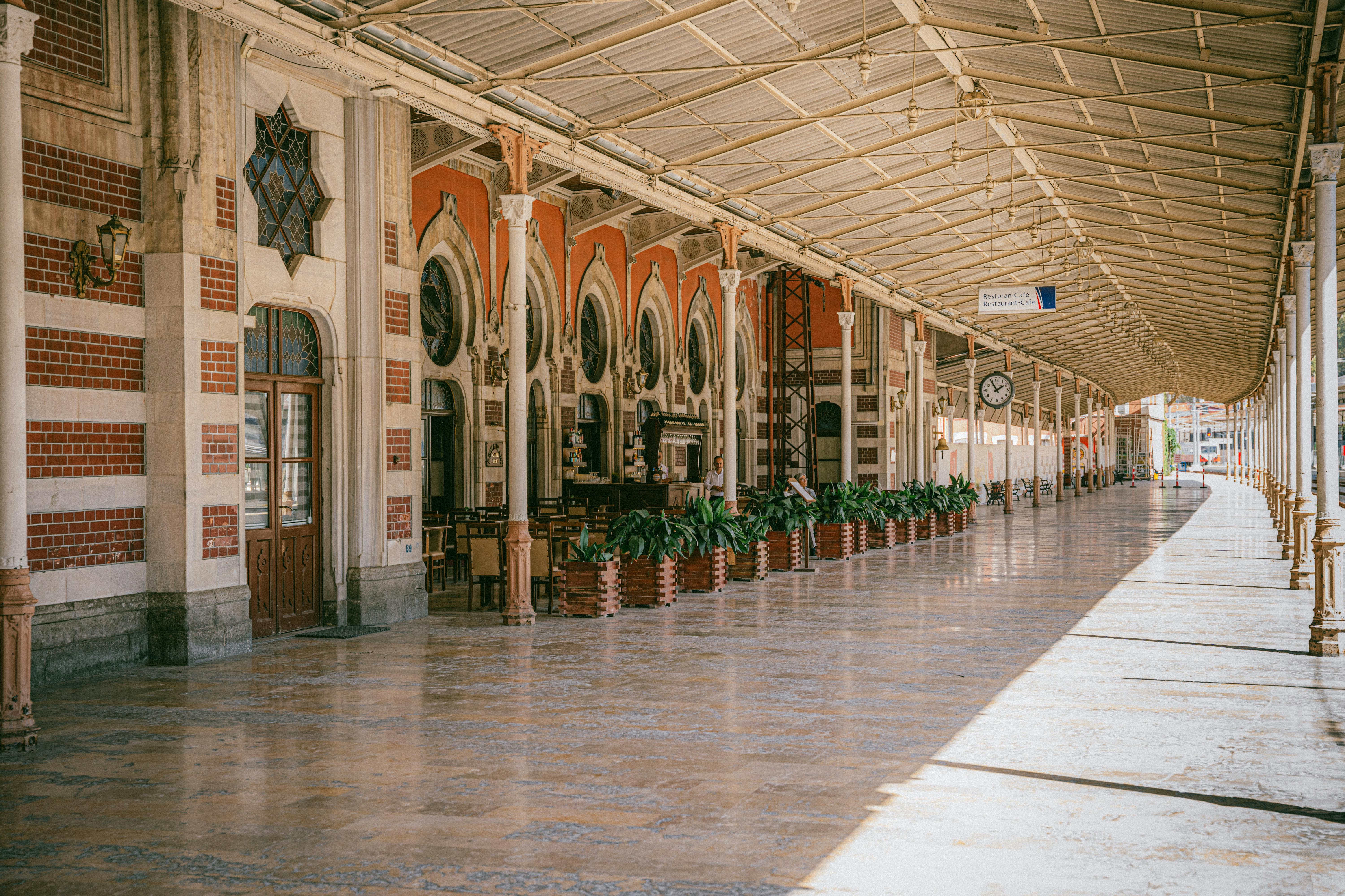 fitment architecture MMY platform — Photo by Selim Karadayı on Pexels