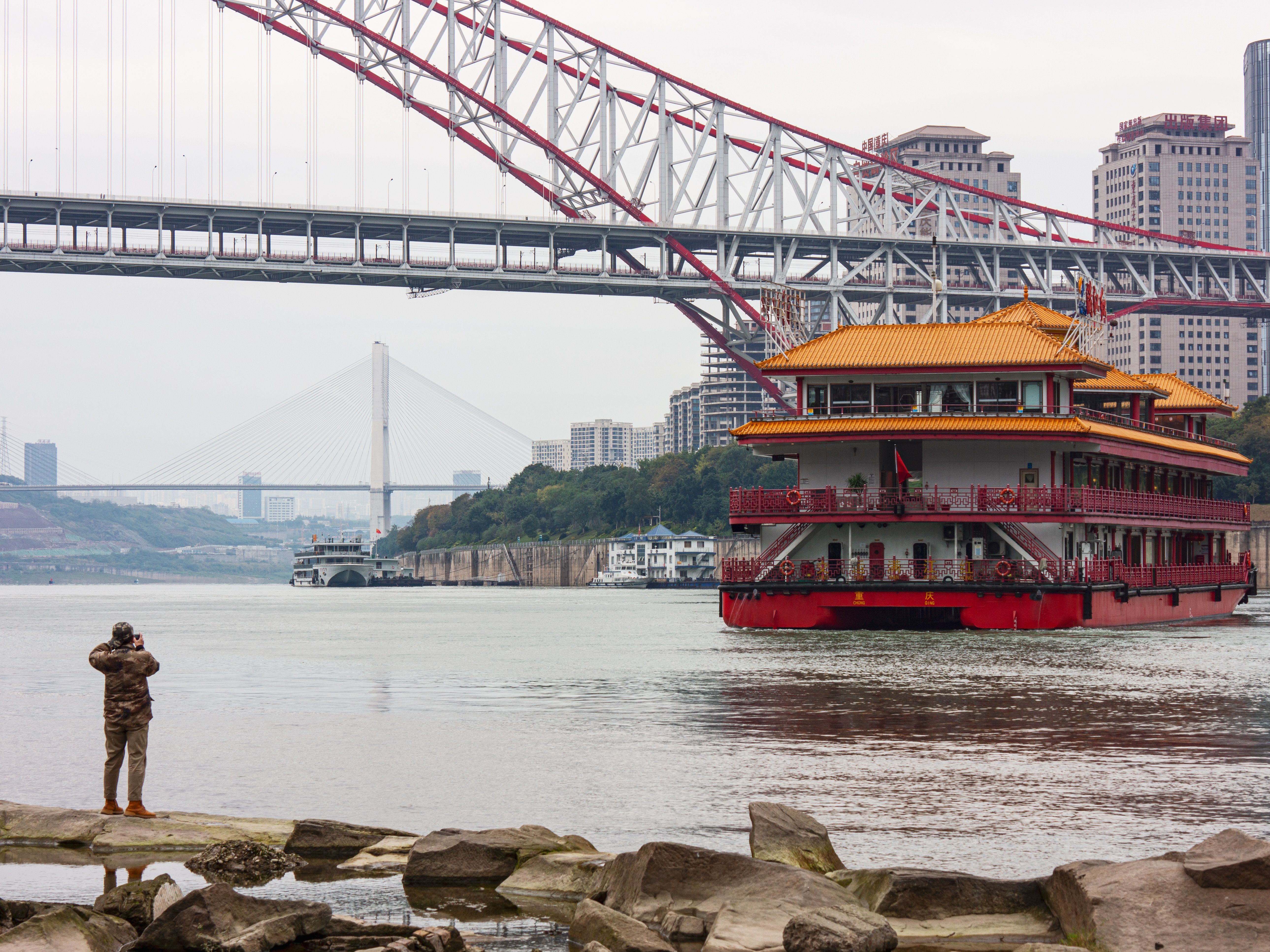 Starting a Yangtze Three Gorges Cruise from Chongqing: Complete Boarding Guide