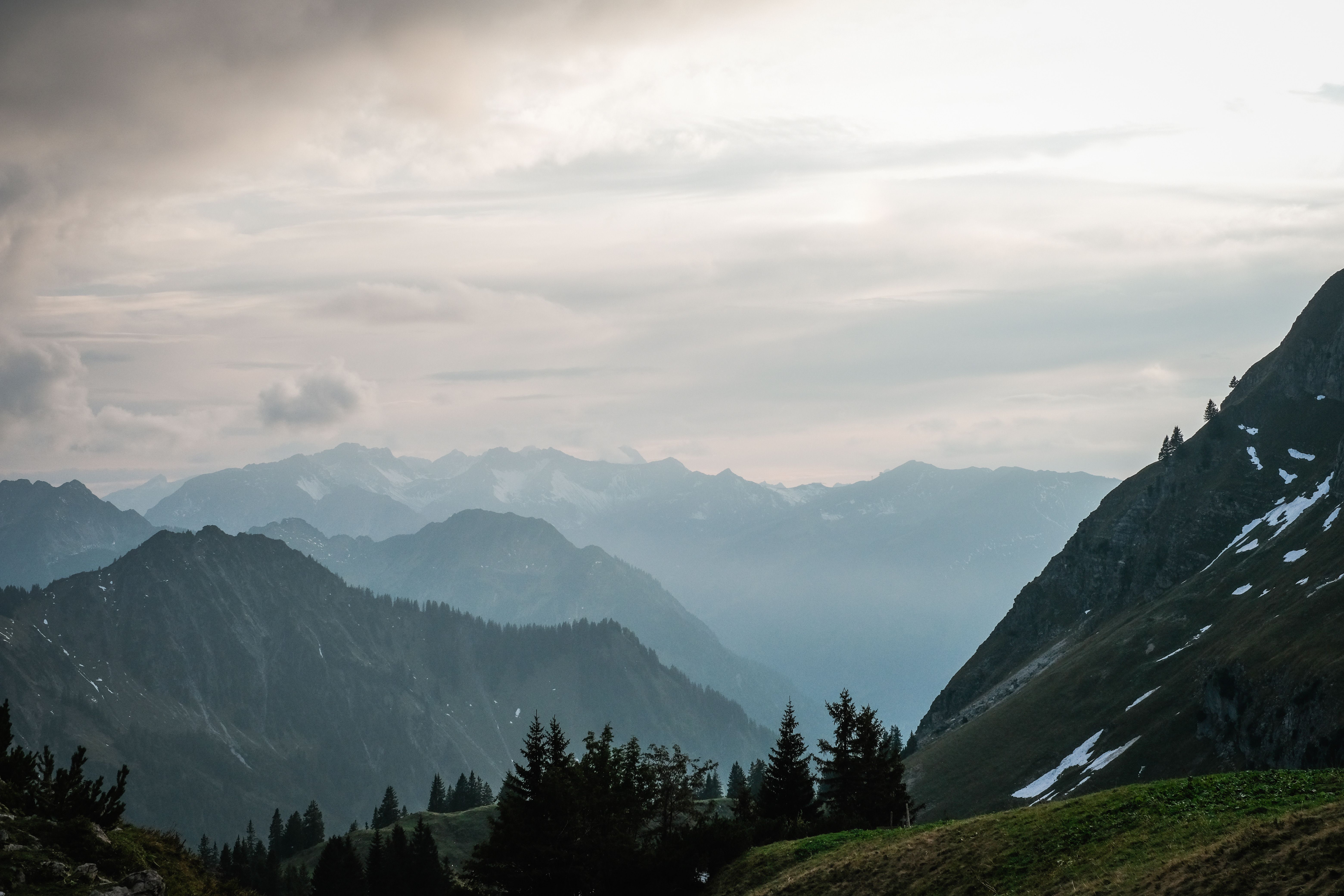 Discover Best Hiking Trails Near Calgary: Your Ultimate Guide