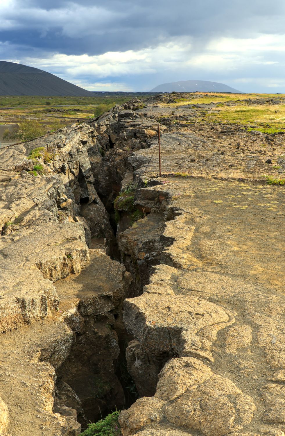 Geological Features Examples Island Dramatic Landscape of Island Geological Rift · Free Stock Photo