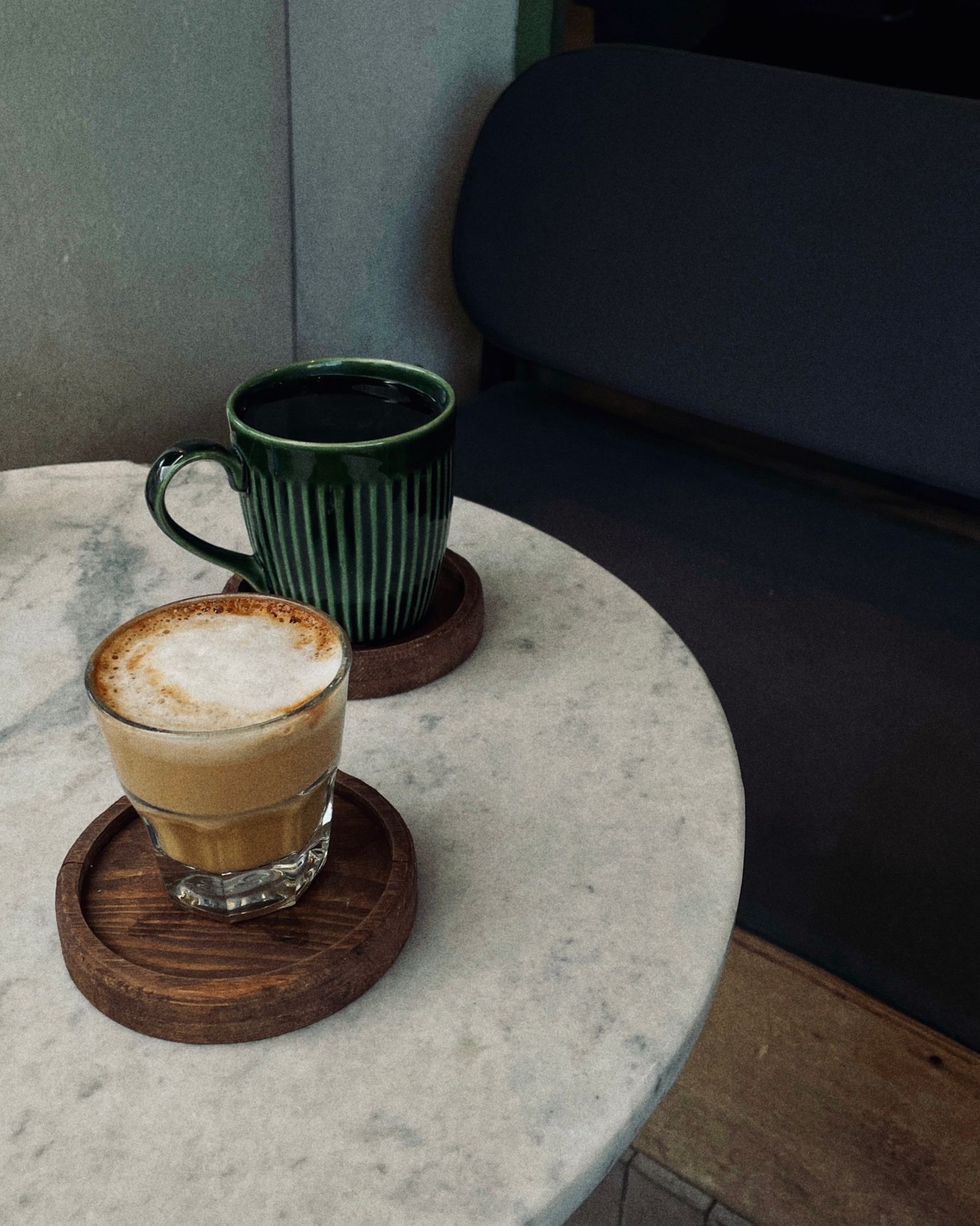Cafe Interior Photos, Download The BEST Free Cafe Interior Stock Photos ...