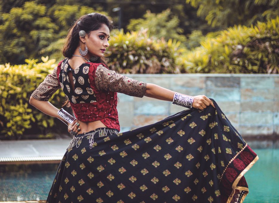 Kalamkari suit set with elegant traditional design