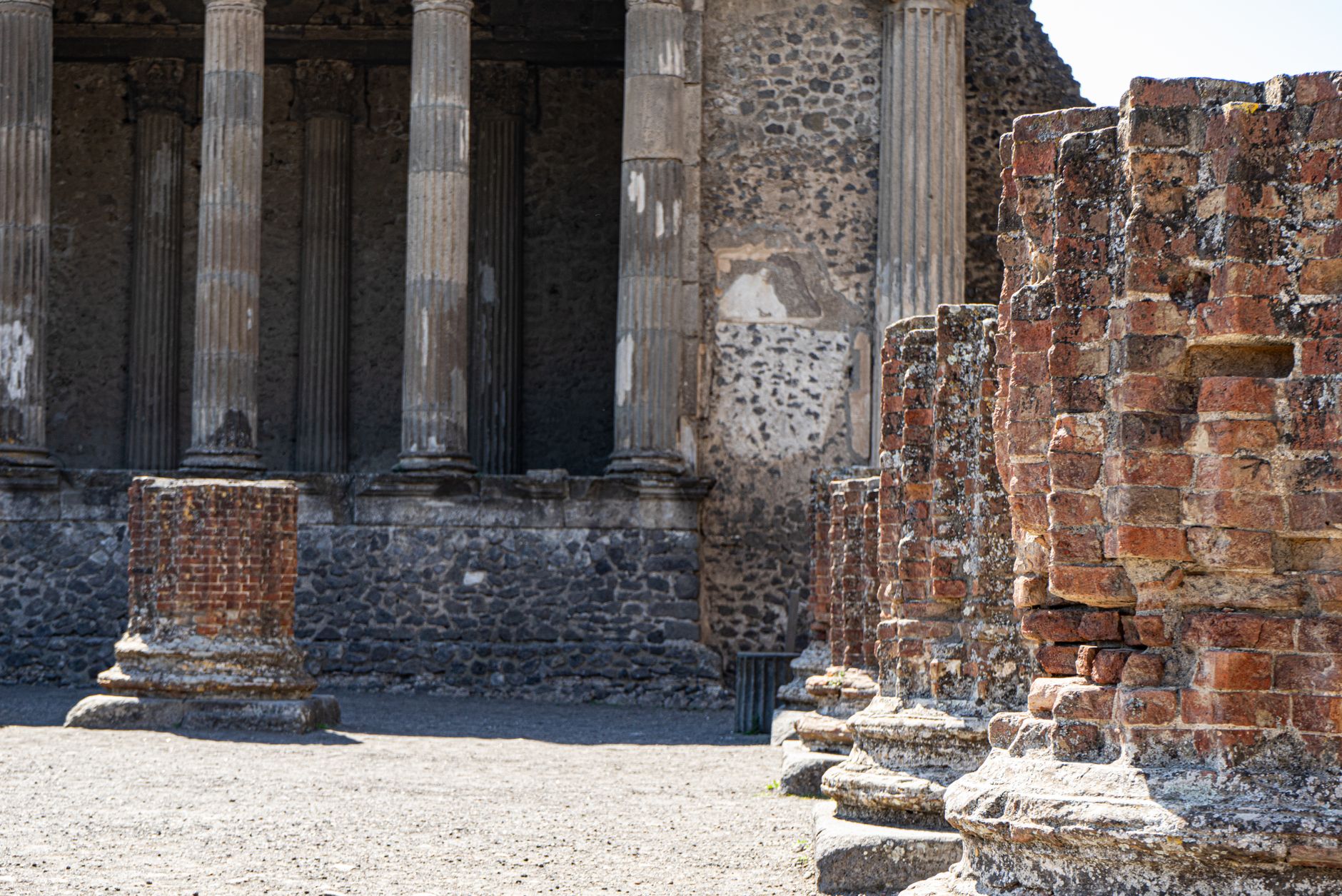 Popular sights in Pompeii Landmarks in Pompeii