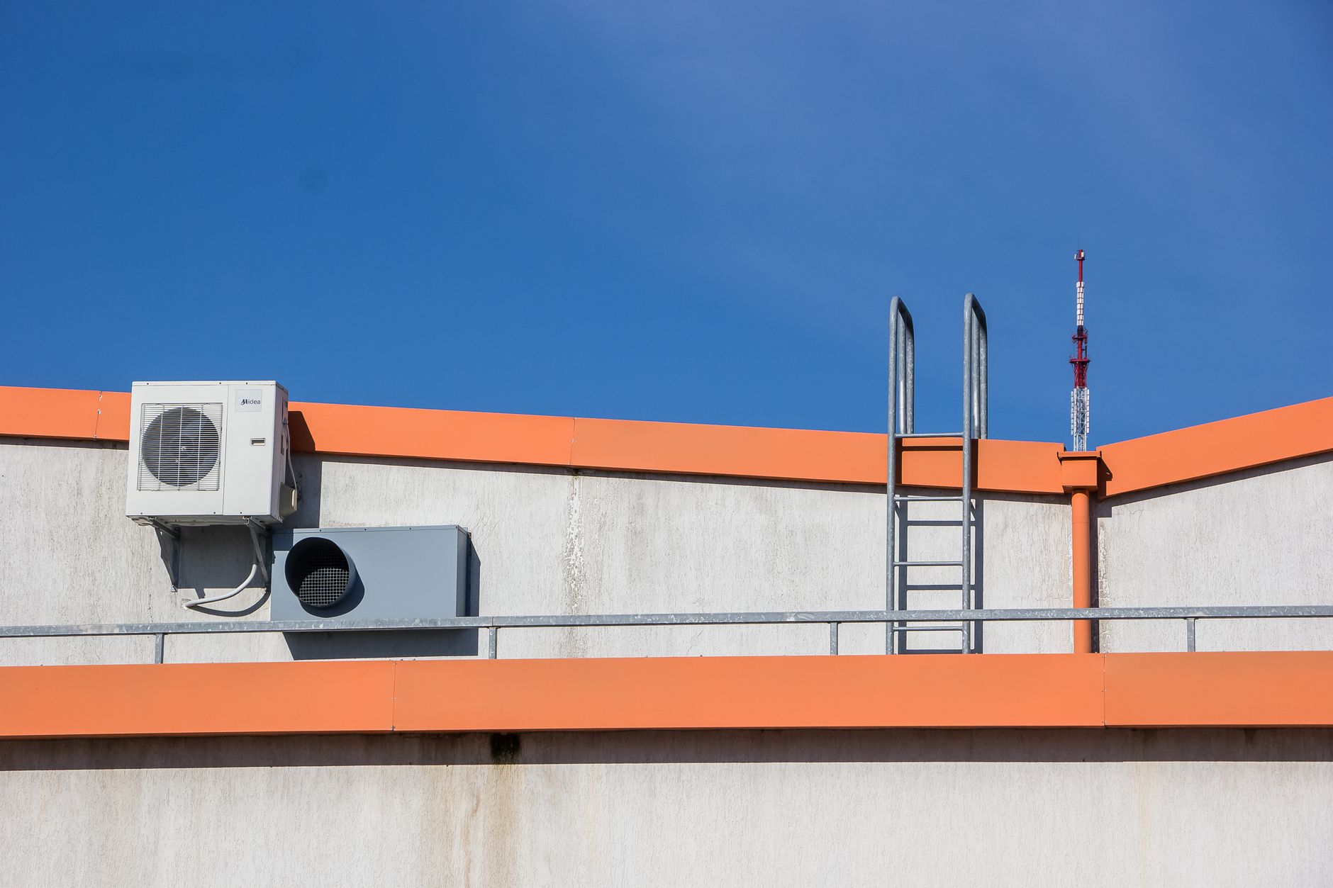 How to Keep Your HVAC System Running Efficiently All Year