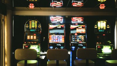 Selector Poker — покер в прямом эфире Селектор Казино