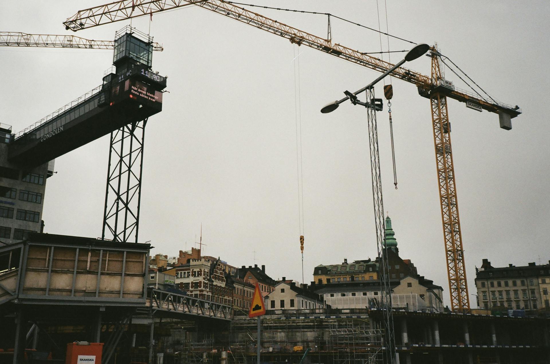 Buildings And Cranes