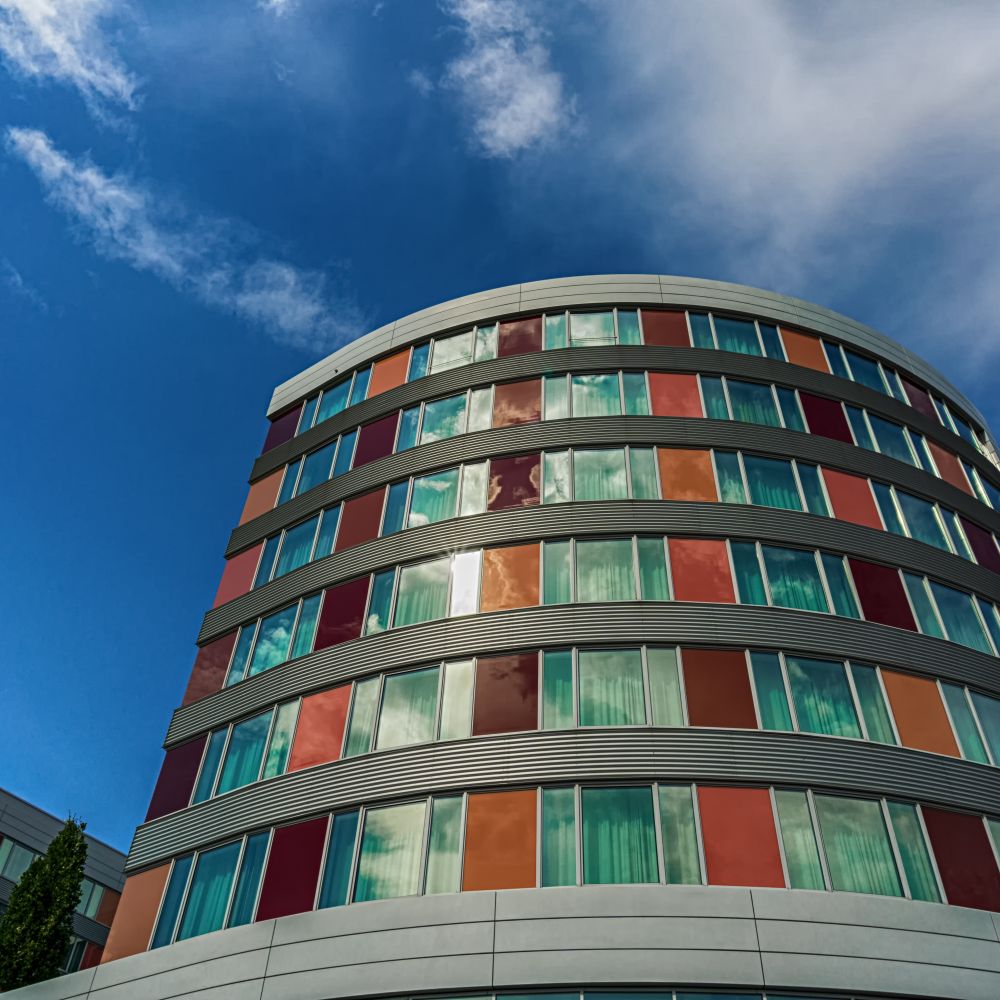 Commercial Decorating in Colliers Wood — a freshly painted, spotless finish
