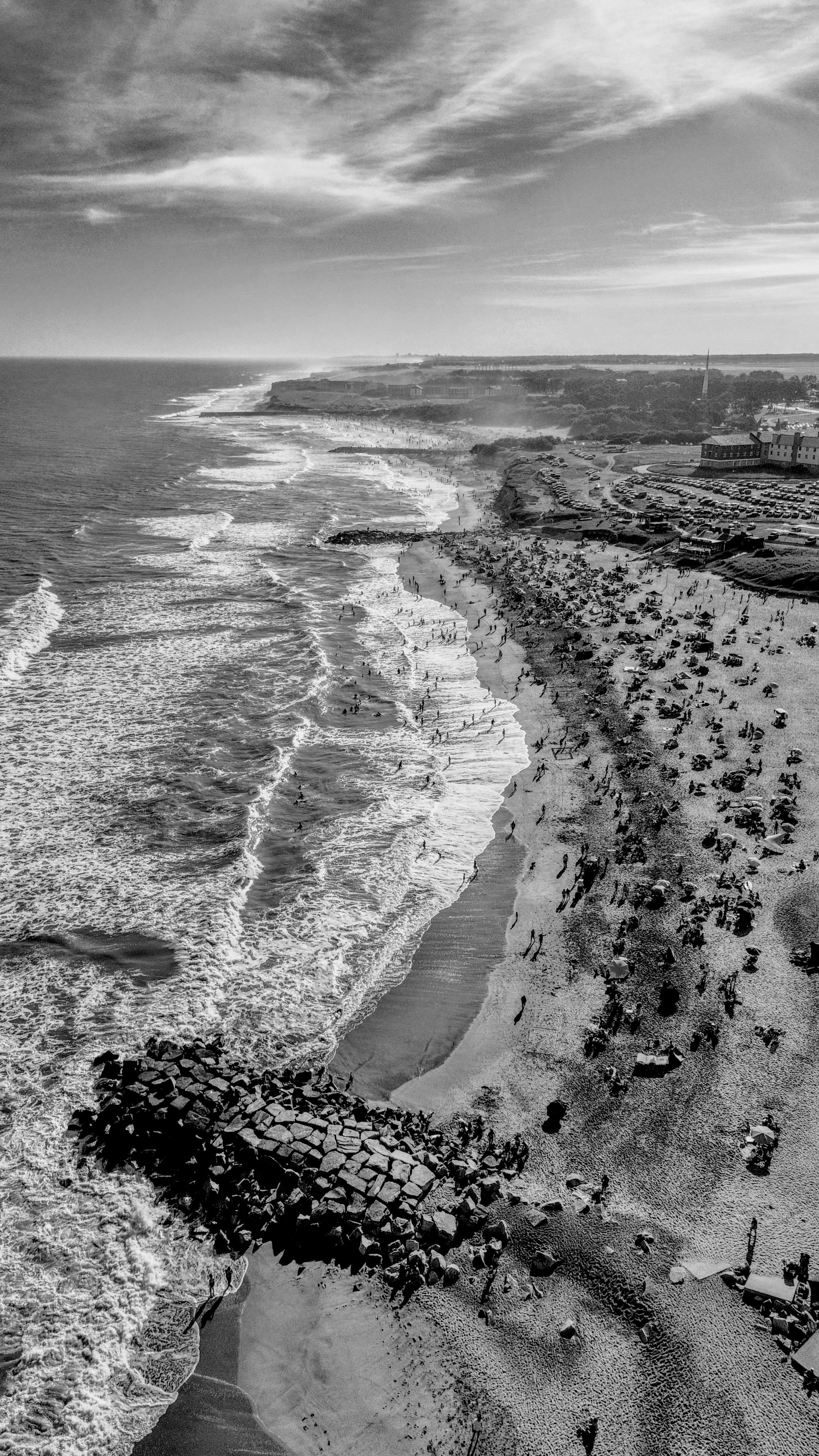 Costa Atlántica: Encuentra Tu Paraíso Natural o Tu Noche Perfecta