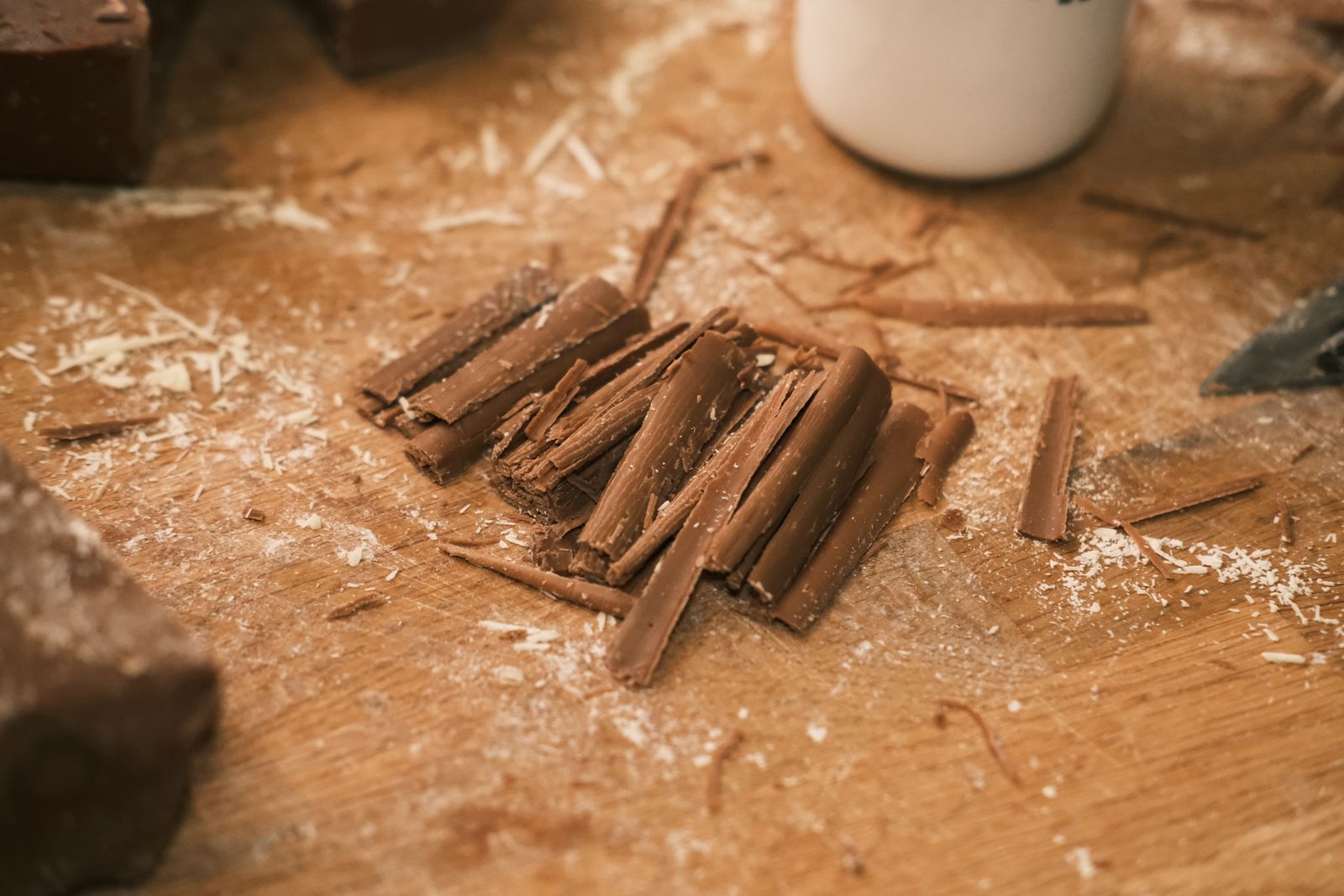 Shaved & Swirled - Mastering Chocolate Garnishes