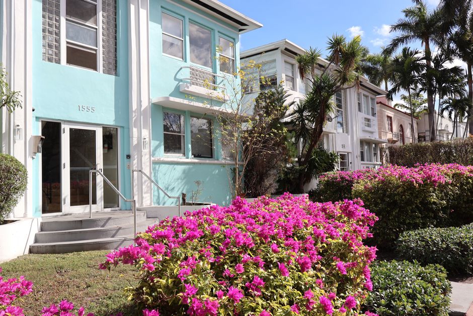 best neighborhoods to buy in South Florida