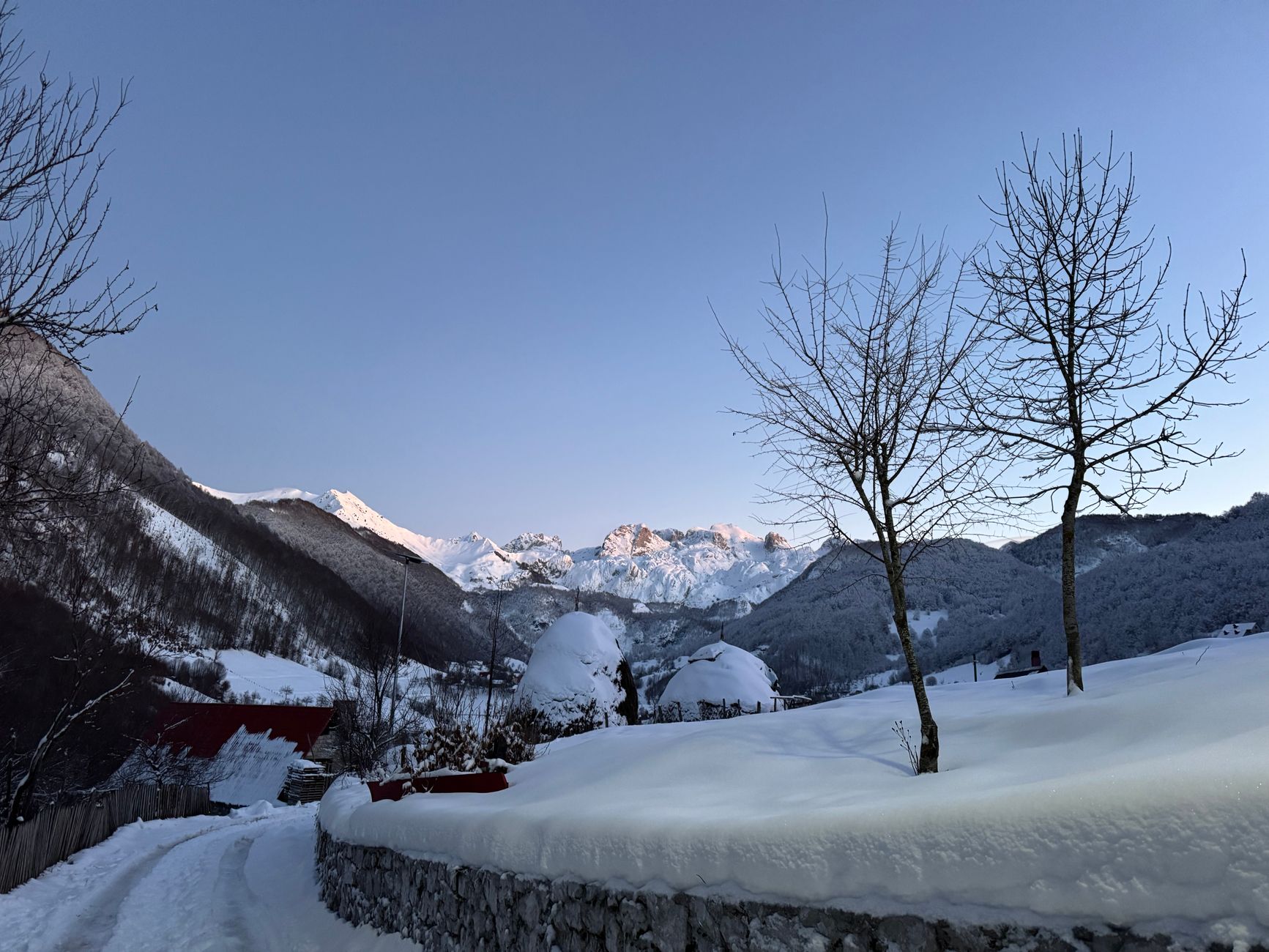 Albanie en Décembre : Guide Complet Hors Saison