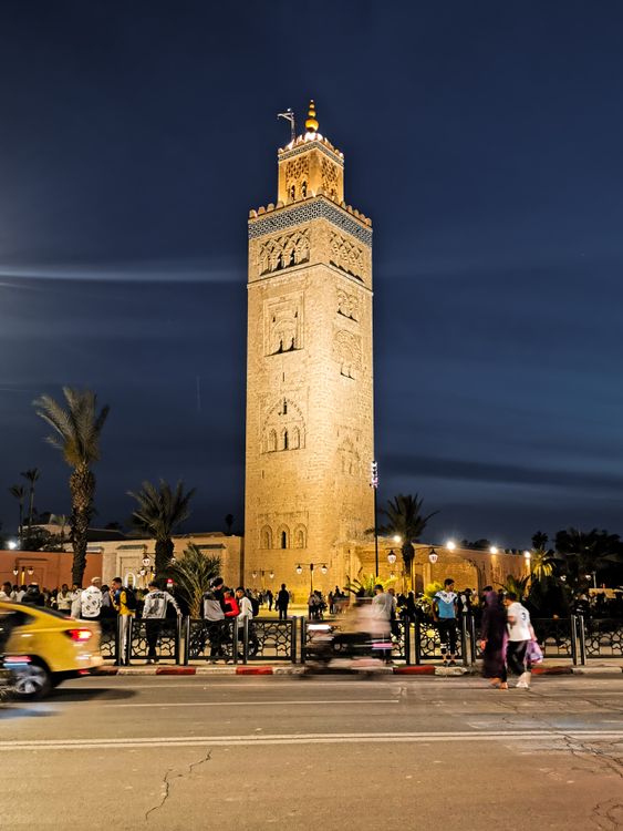 Koutoubia Mosque At Night In Marrakesh Free Stock Photo koutoubia-mosque-at-night-in-marrakesh-free-stock-photo