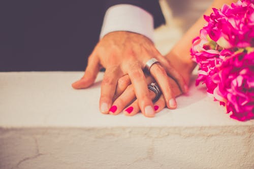 Fotobanka s bezplatnými fotkami na tému manželstvo, obrúčky, prstene